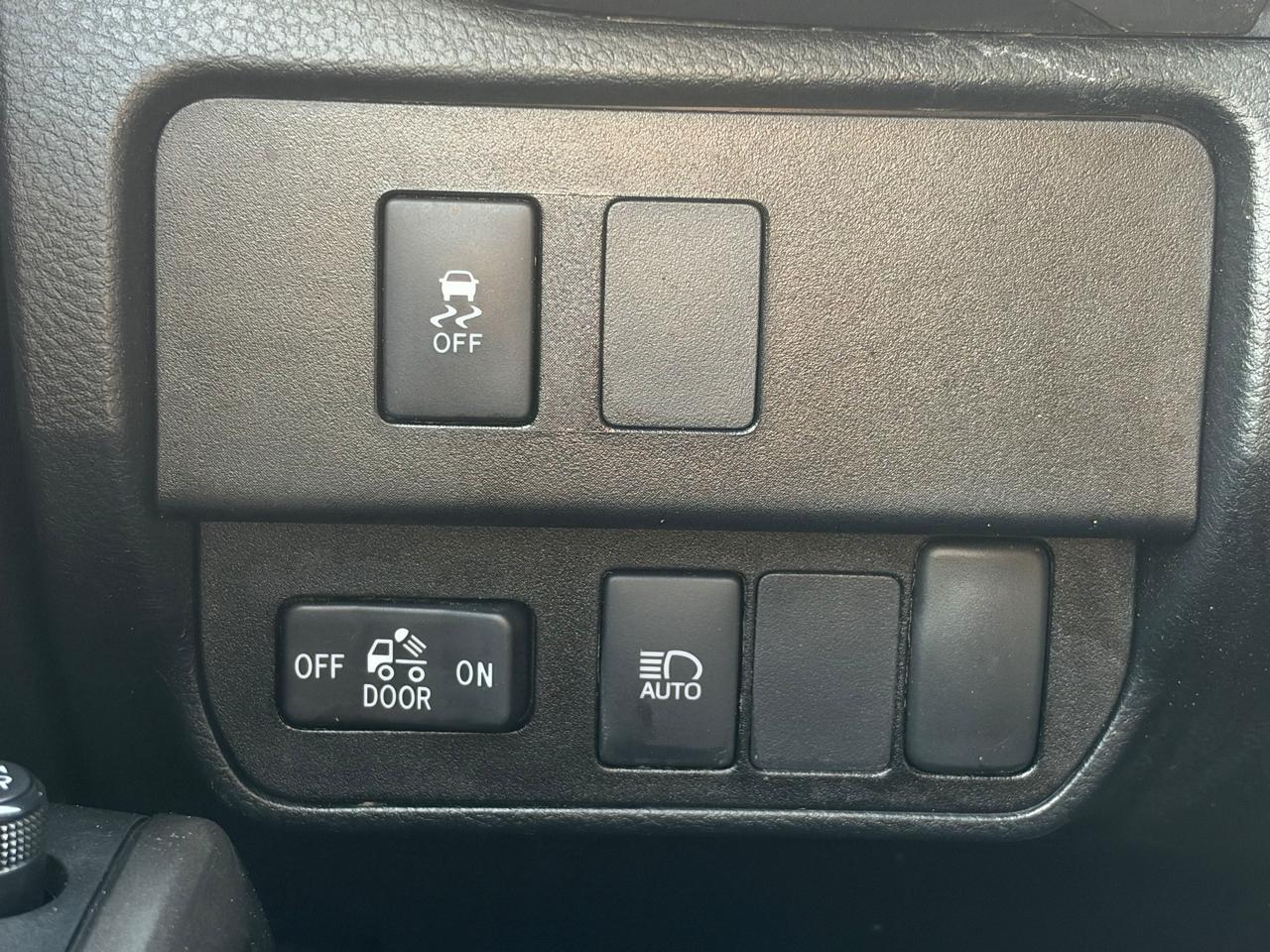 Toyota Tacoma SR5 V6 2022