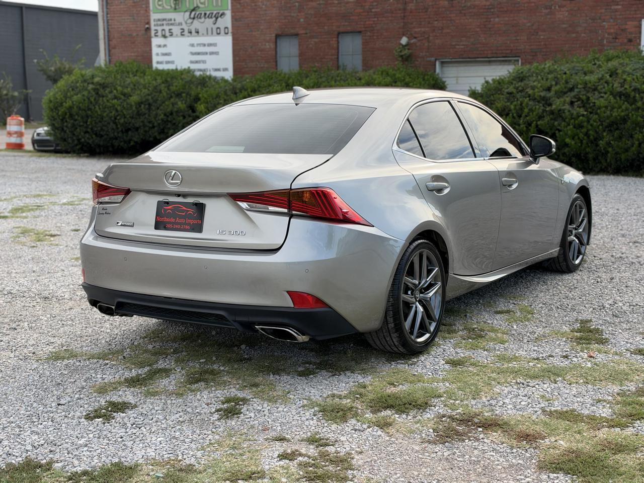 Lexus IS F SPORT 300 RWD 2020
