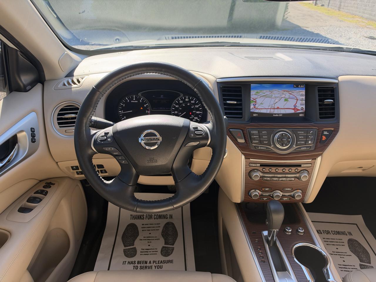 Nissan Pathfinder Platinum 2020