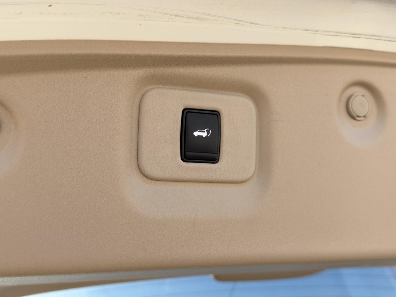 Nissan Pathfinder Platinum 2020
