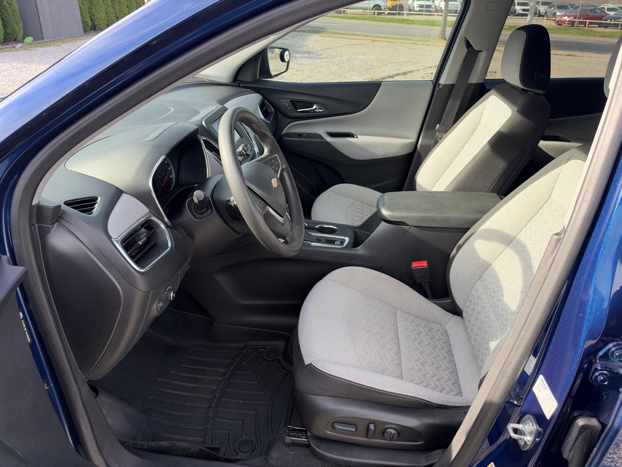 Chevrolet Equinox LS 2WD 2023
