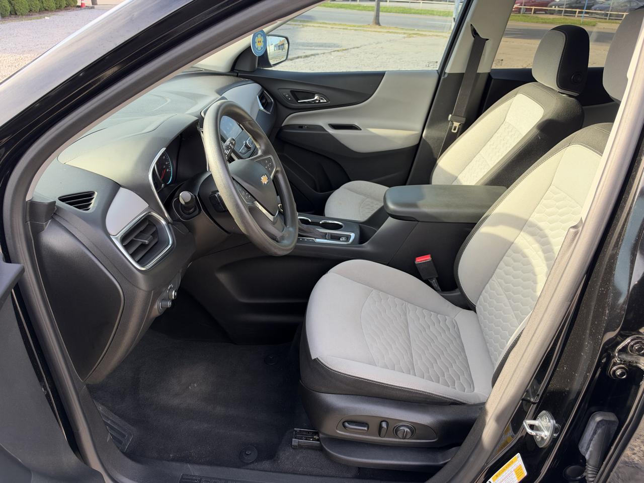Chevrolet Equinox LS 2WD 2022