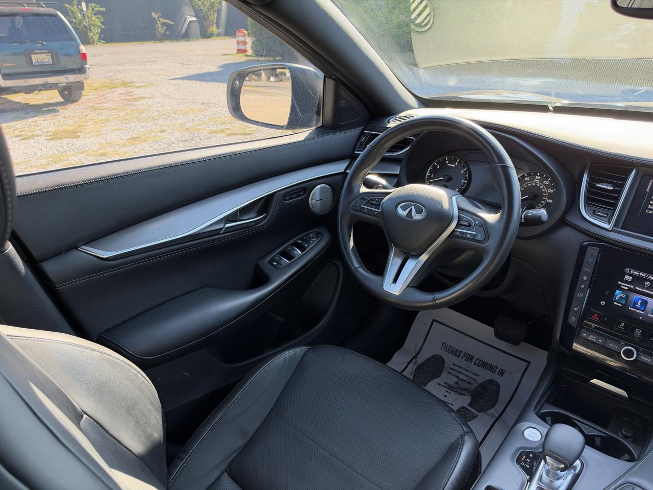 Infiniti QX55 ESSENTIAL 2023
