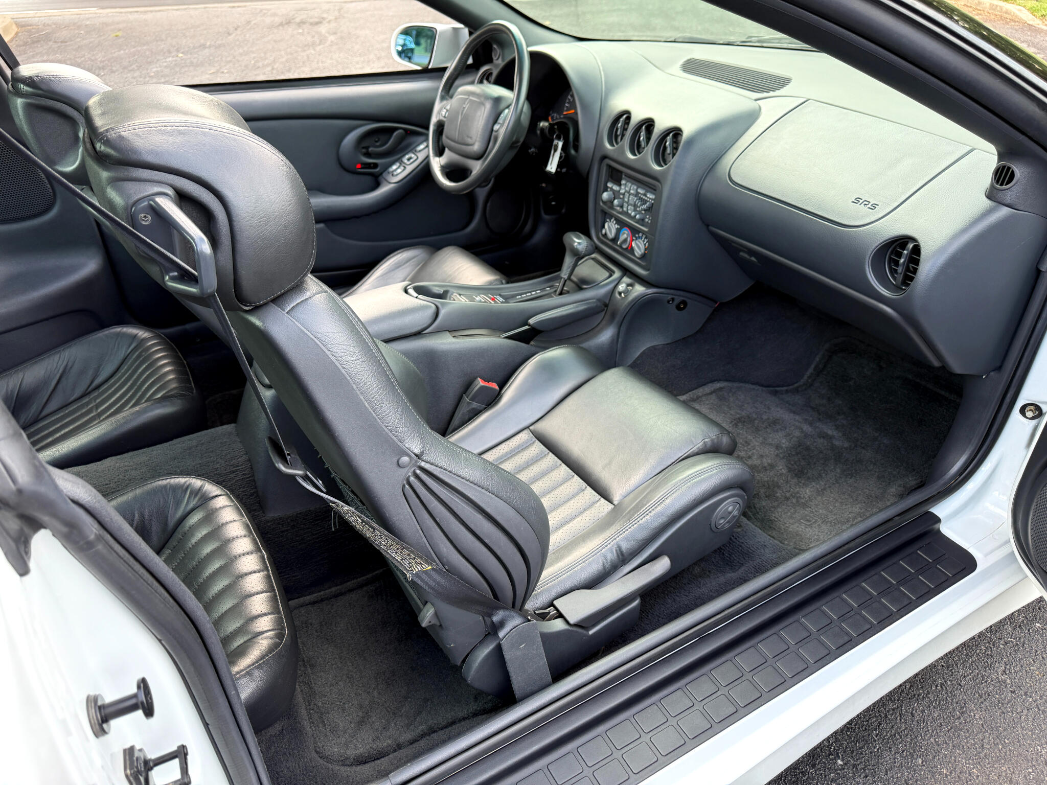 1995 Pontiac Firebird TRANS AM photo 24