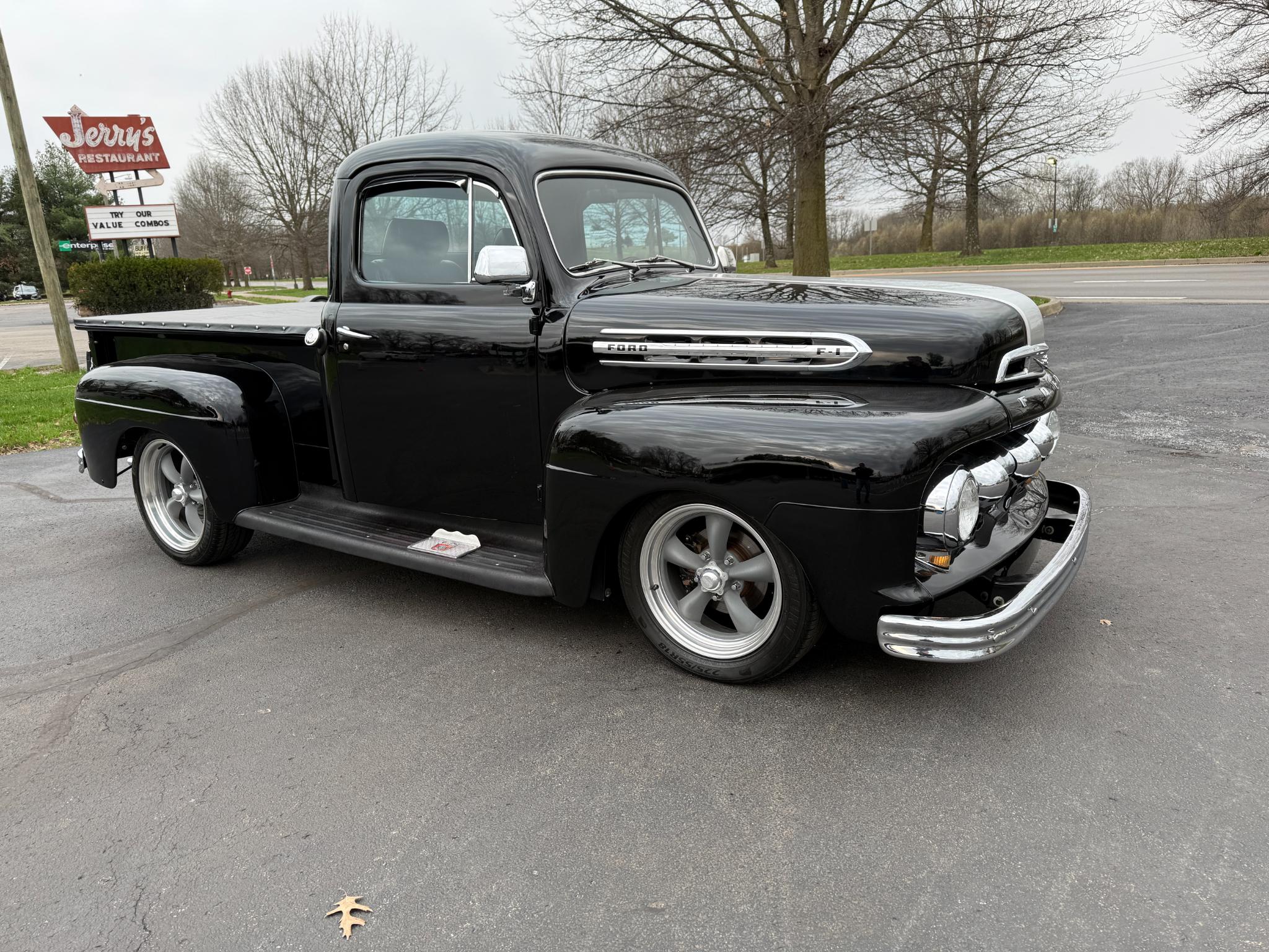 Ford F1  1951