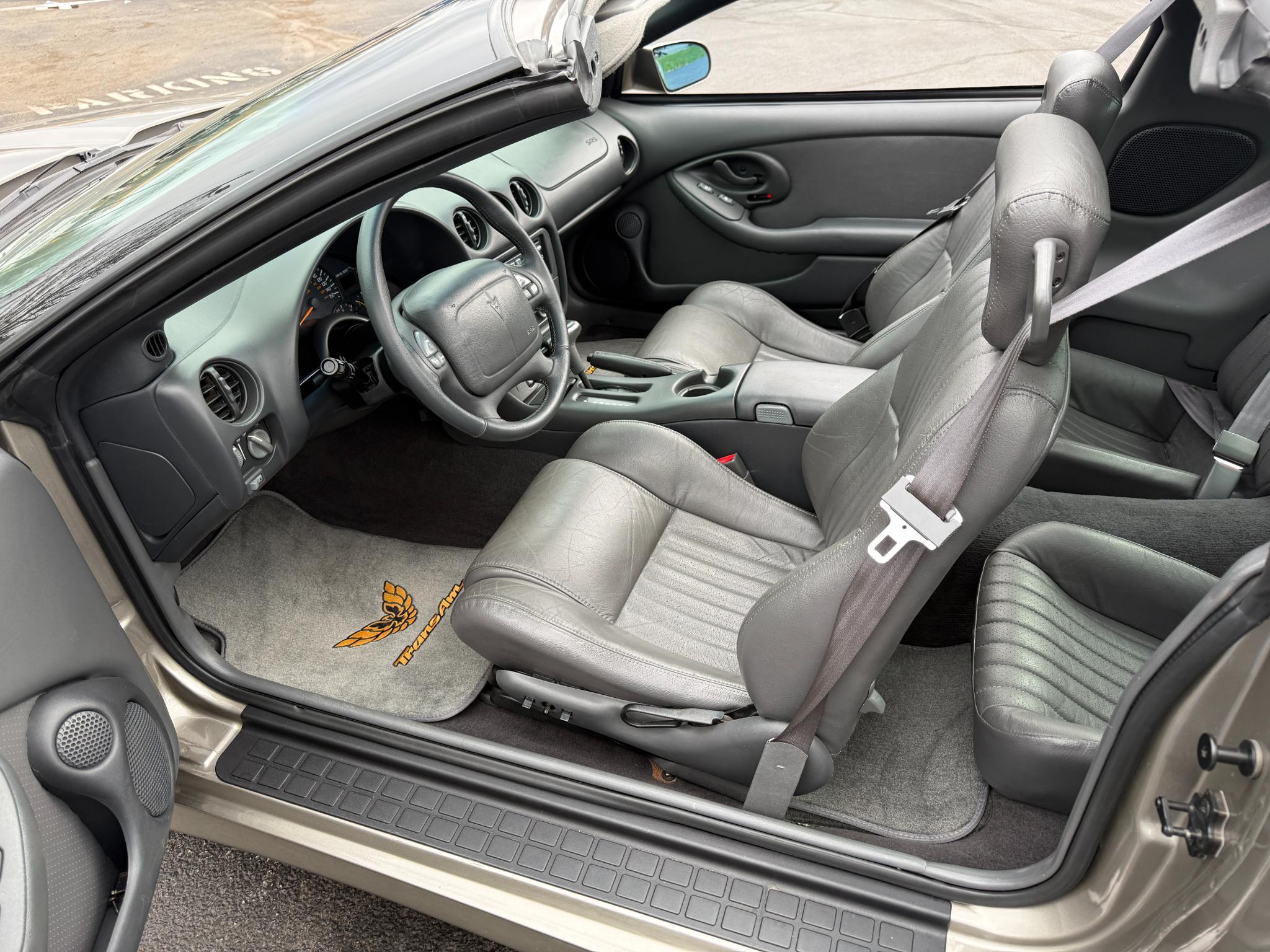 Pontiac Firebird  1999