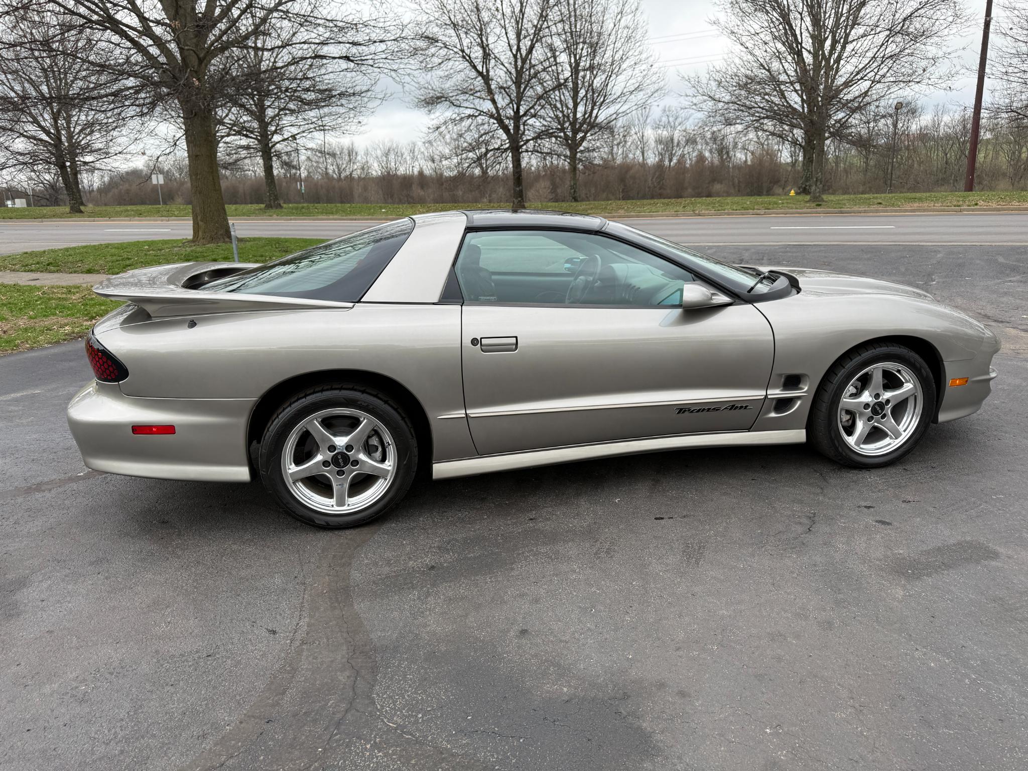 Pontiac Firebird  1999