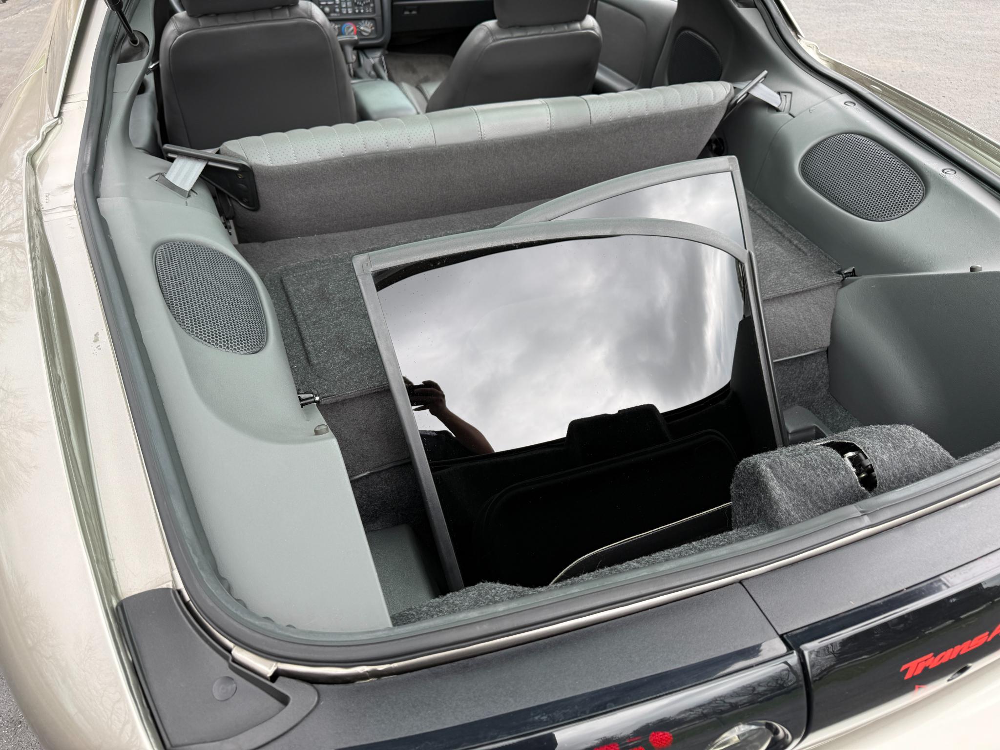 Pontiac Firebird  1999