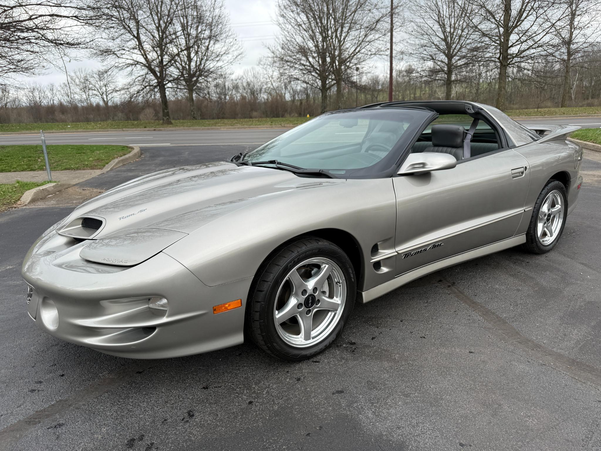 Pontiac Firebird  1999