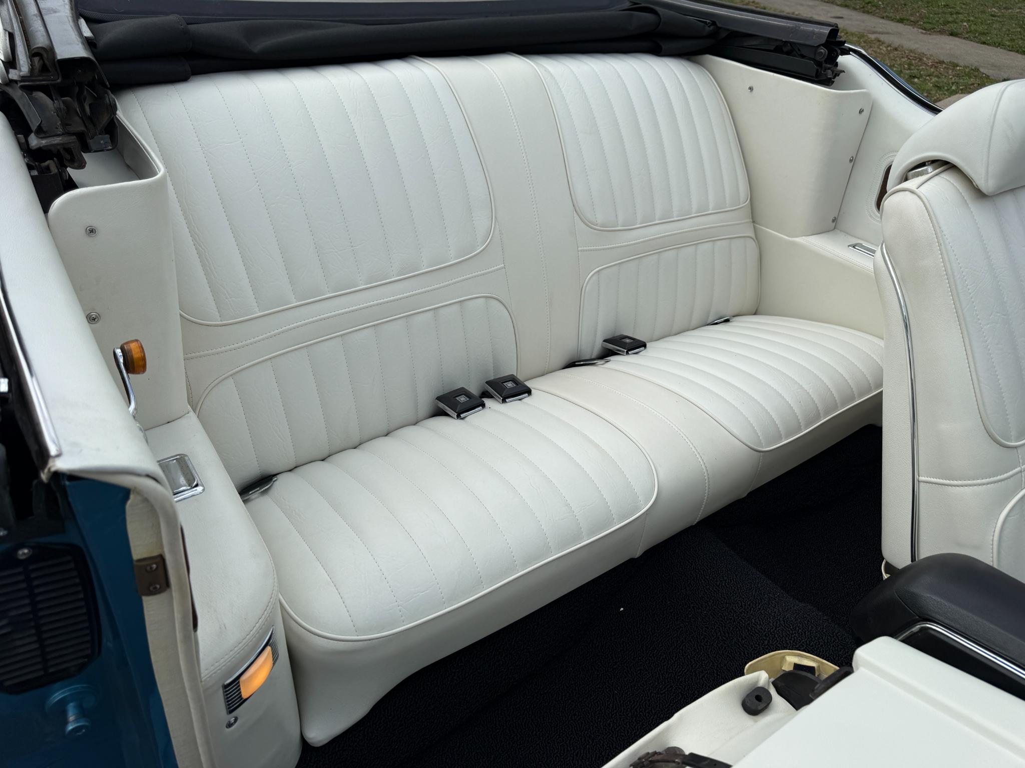 Oldsmobile Cutlass  1972