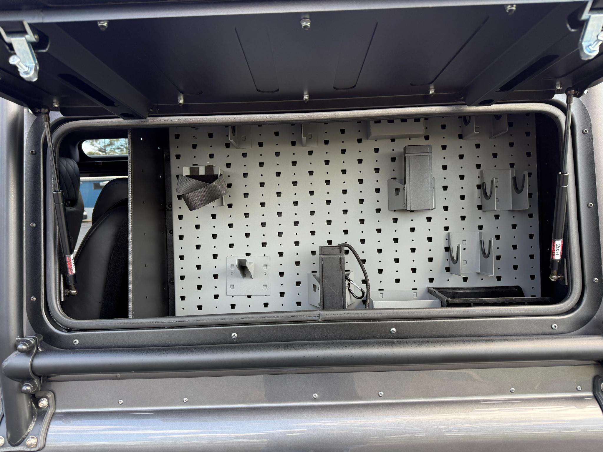 Land Rover Defender 110  1989