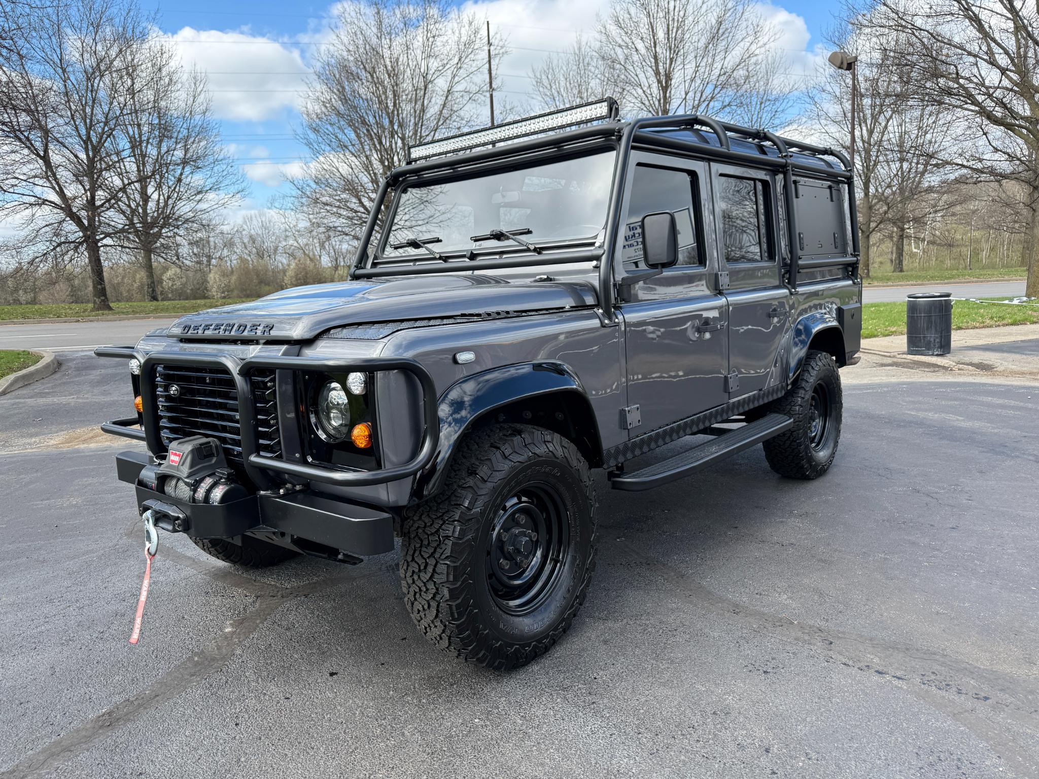 Land Rover Defender 110  1989