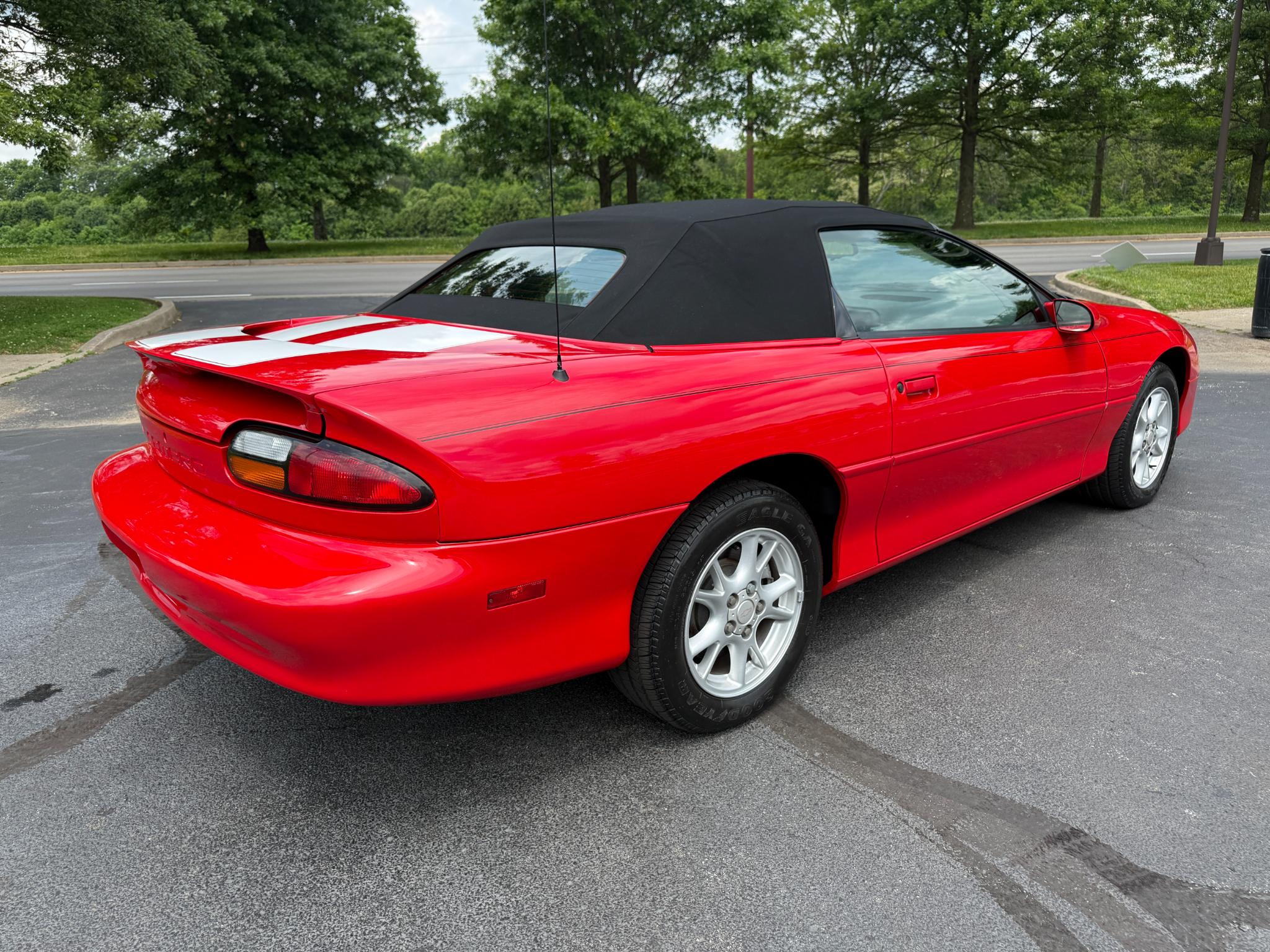 Chevrolet Camaro Convertible 2000