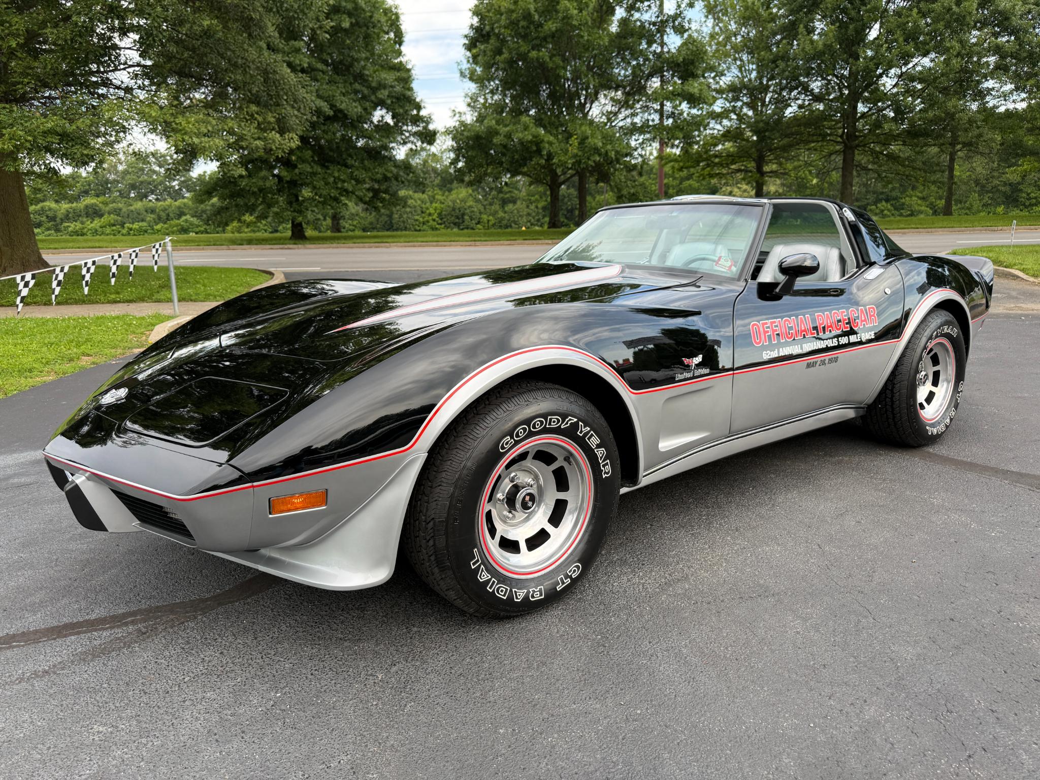Chevrolet Corvette  1978