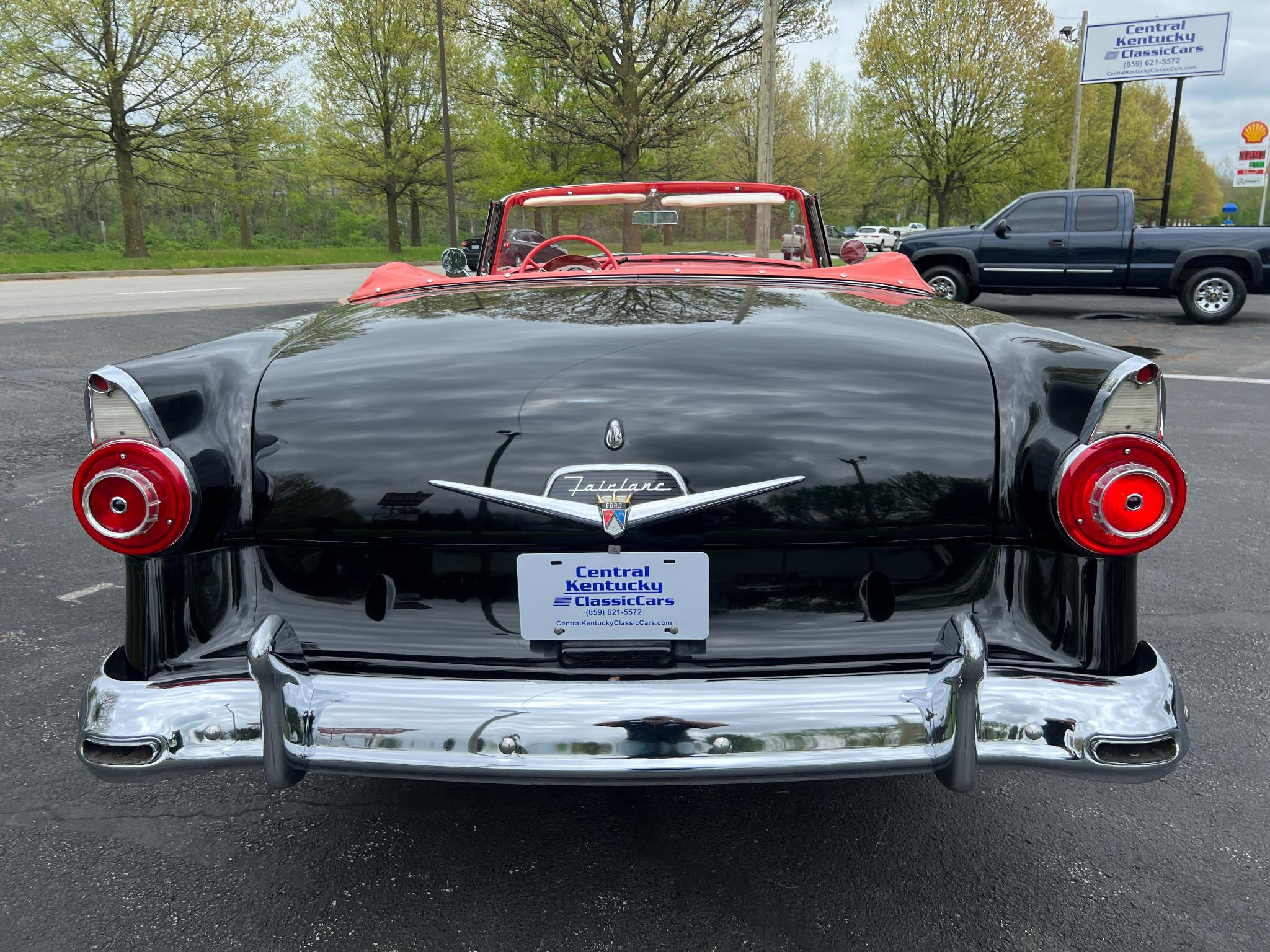 Ford Fairlane Sunliner Convertible  1956