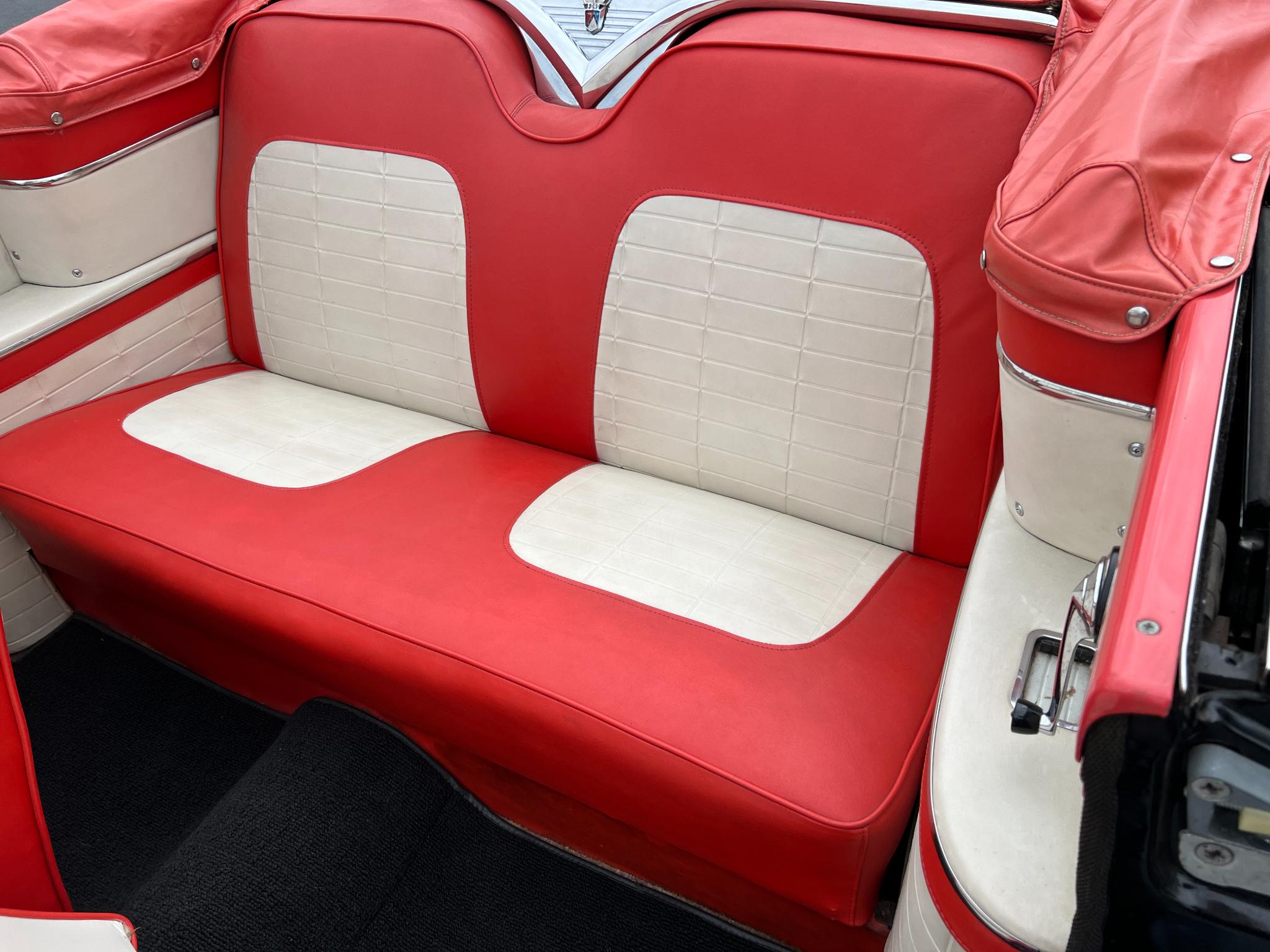 Ford Fairlane Sunliner Convertible  1956