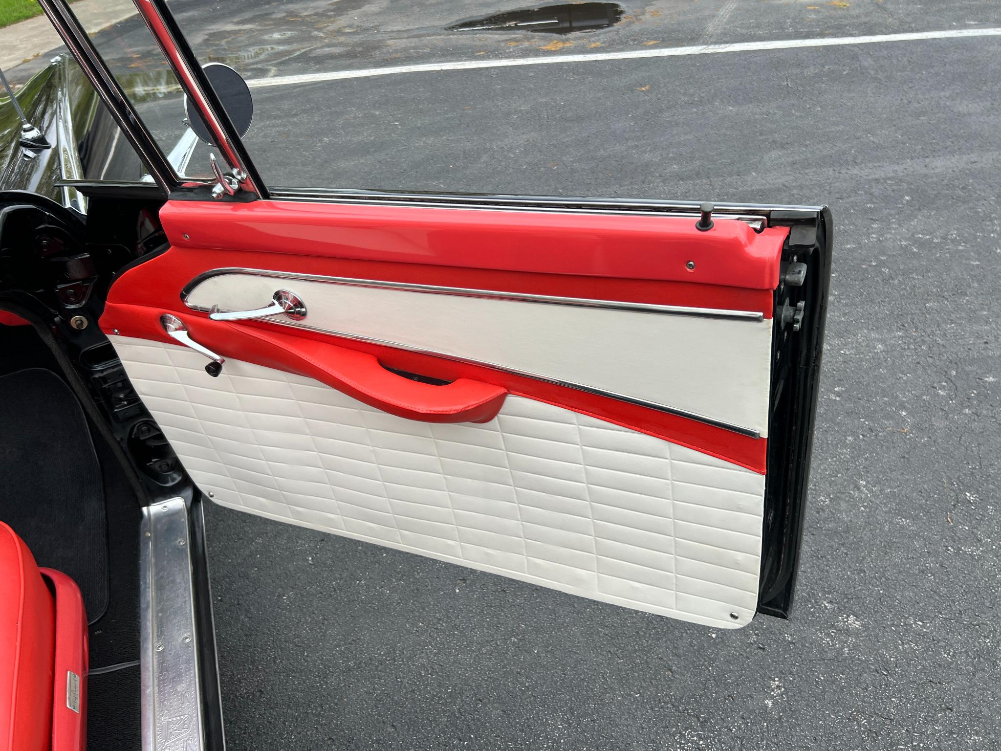 Ford Fairlane Sunliner Convertible  1956