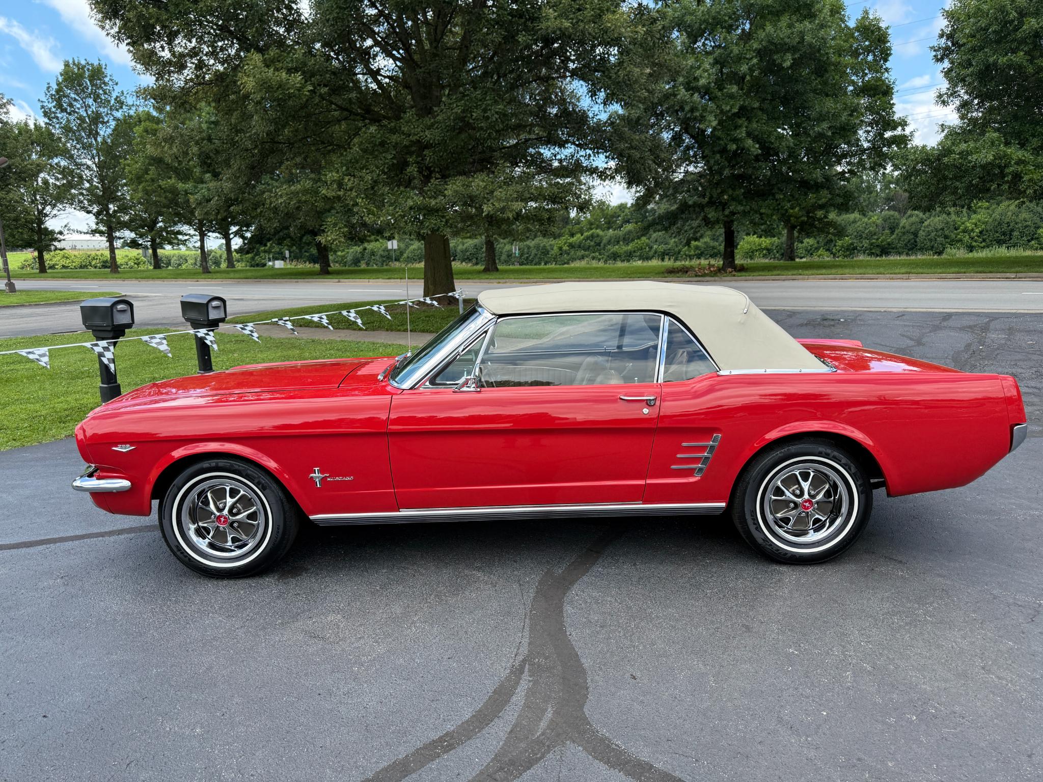 Ford Mustang Convertible 1966