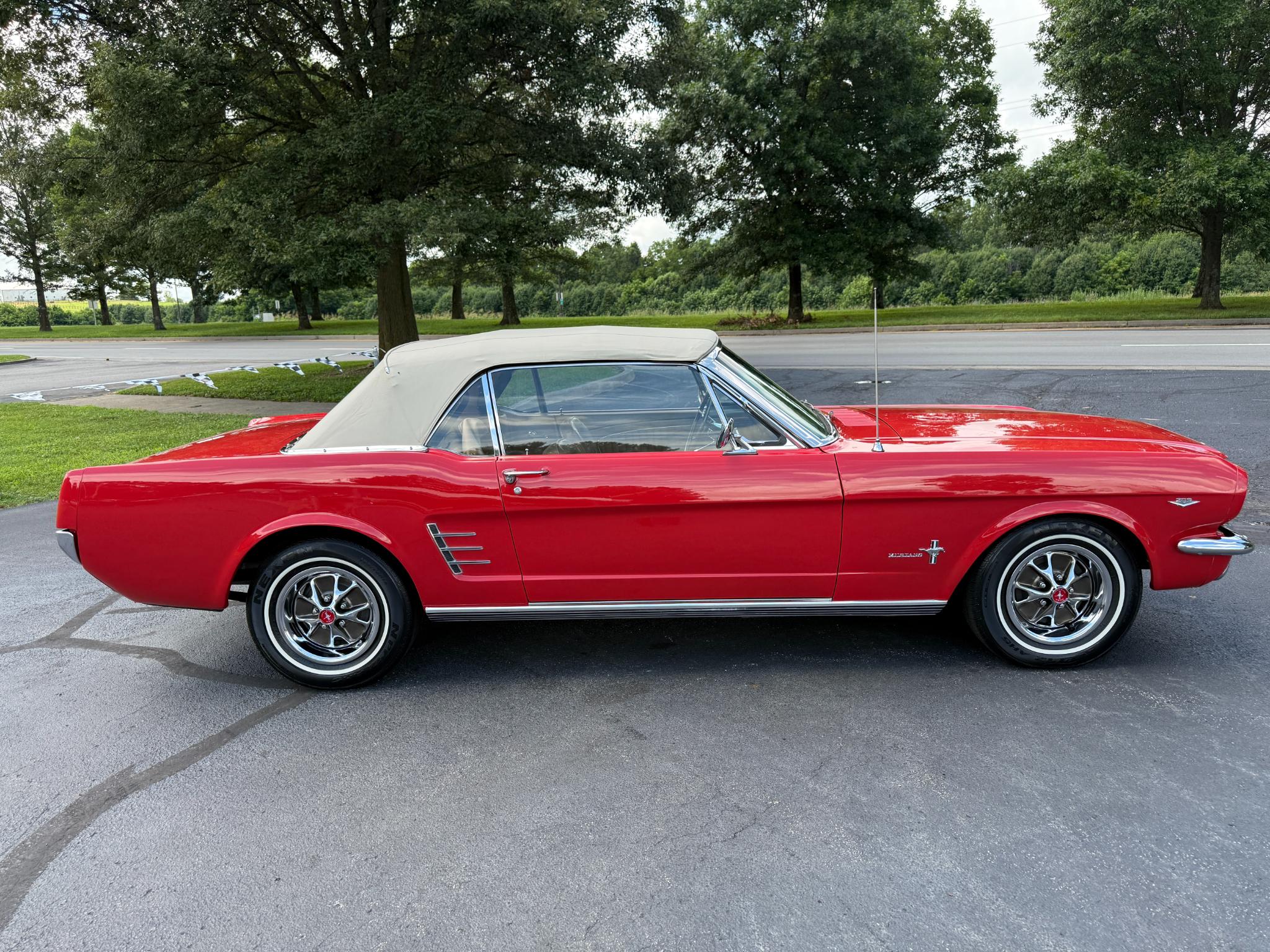 Ford Mustang Convertible 1966