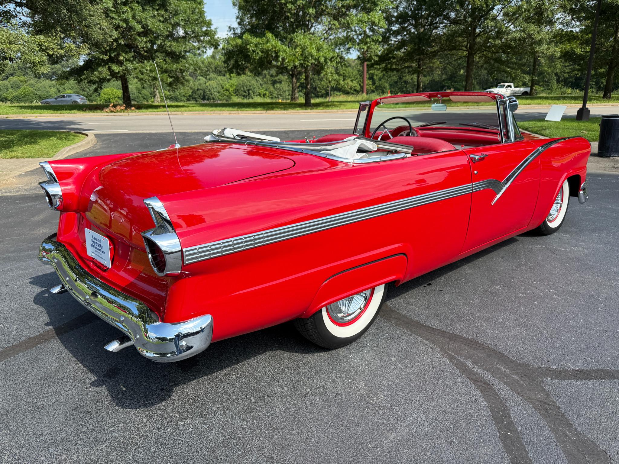 Ford Fairlane Sunliner Convertible  1956