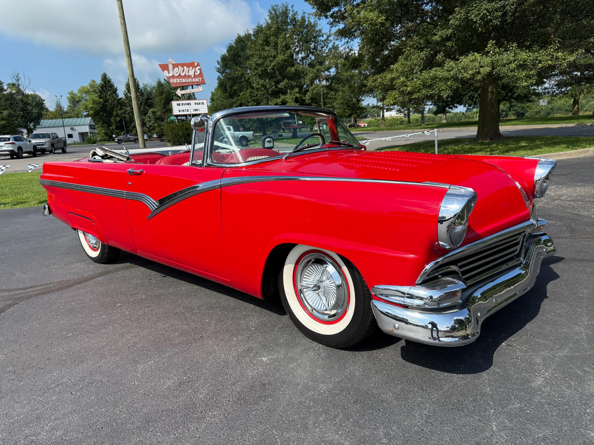 Ford Fairlane Sunliner Convertible  1956
