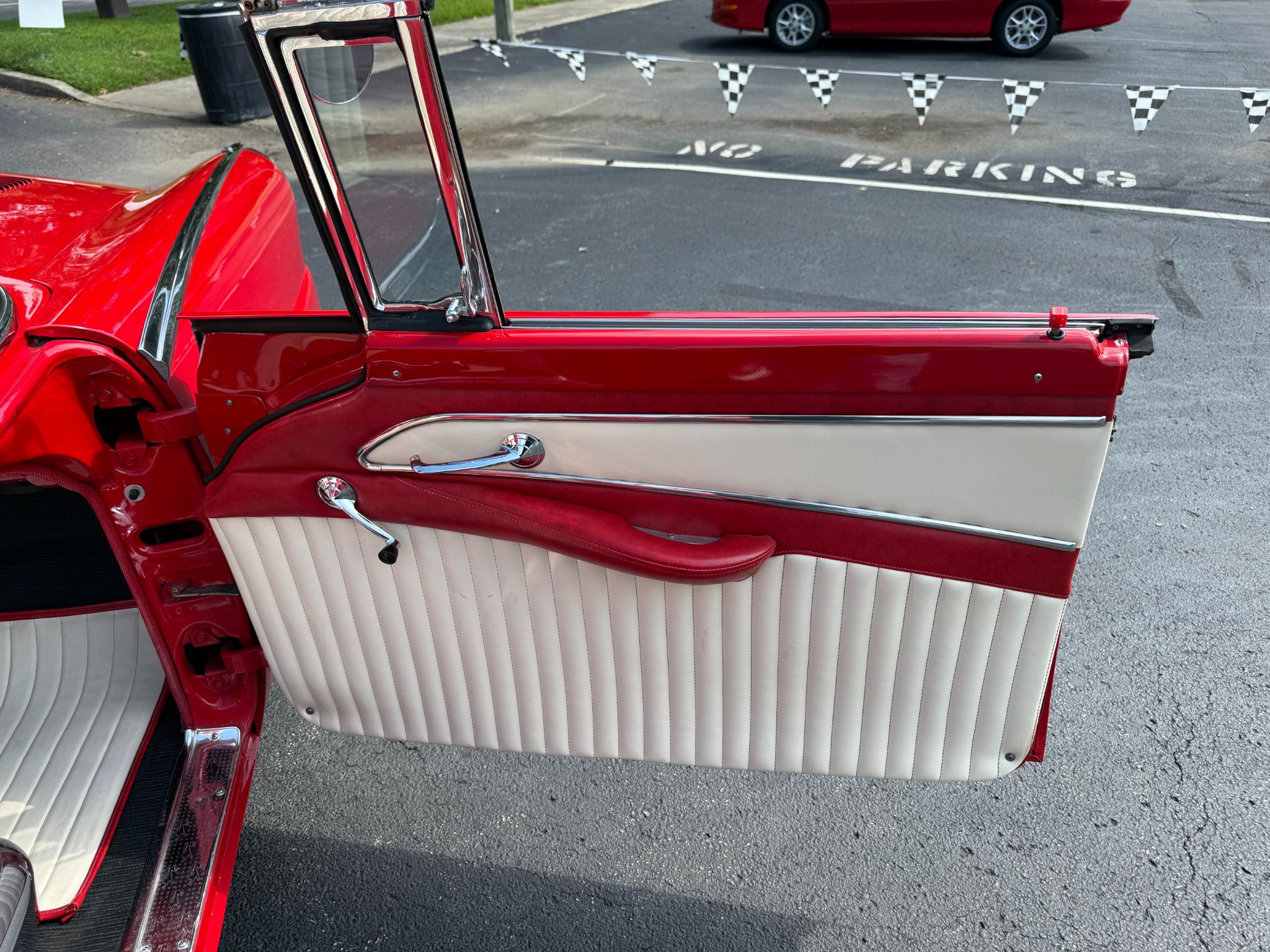 Ford Fairlane Sunliner Convertible  1956