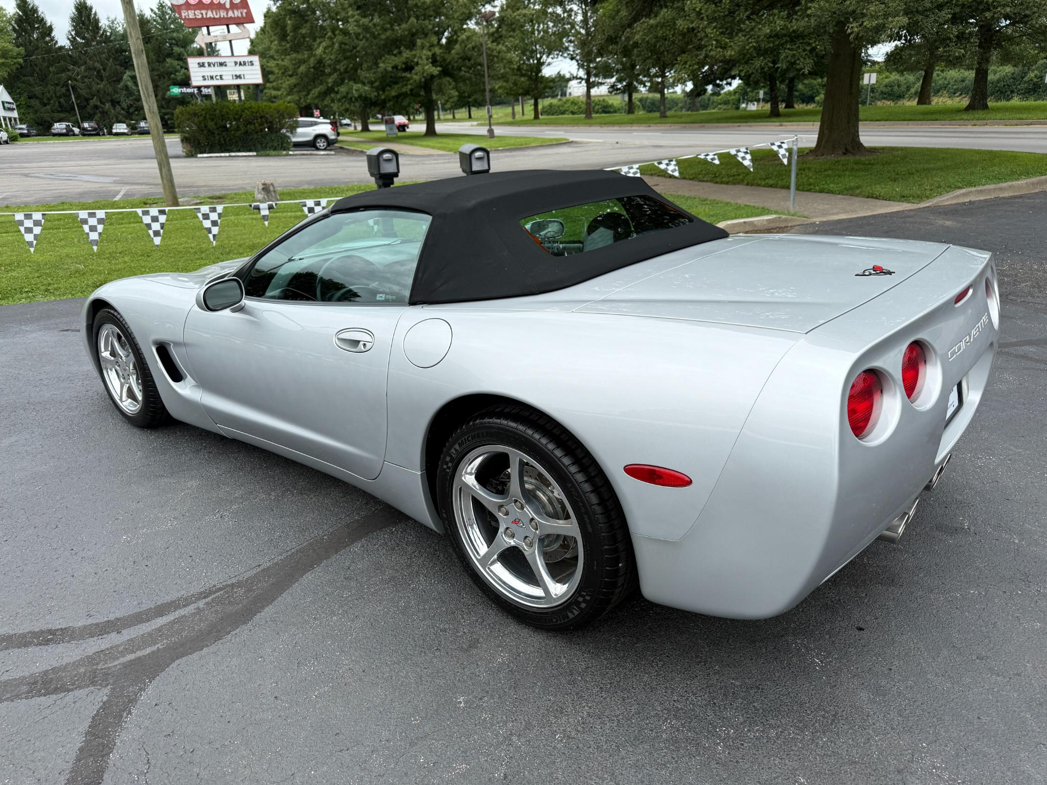 Chevrolet Corvette Convertible 2002