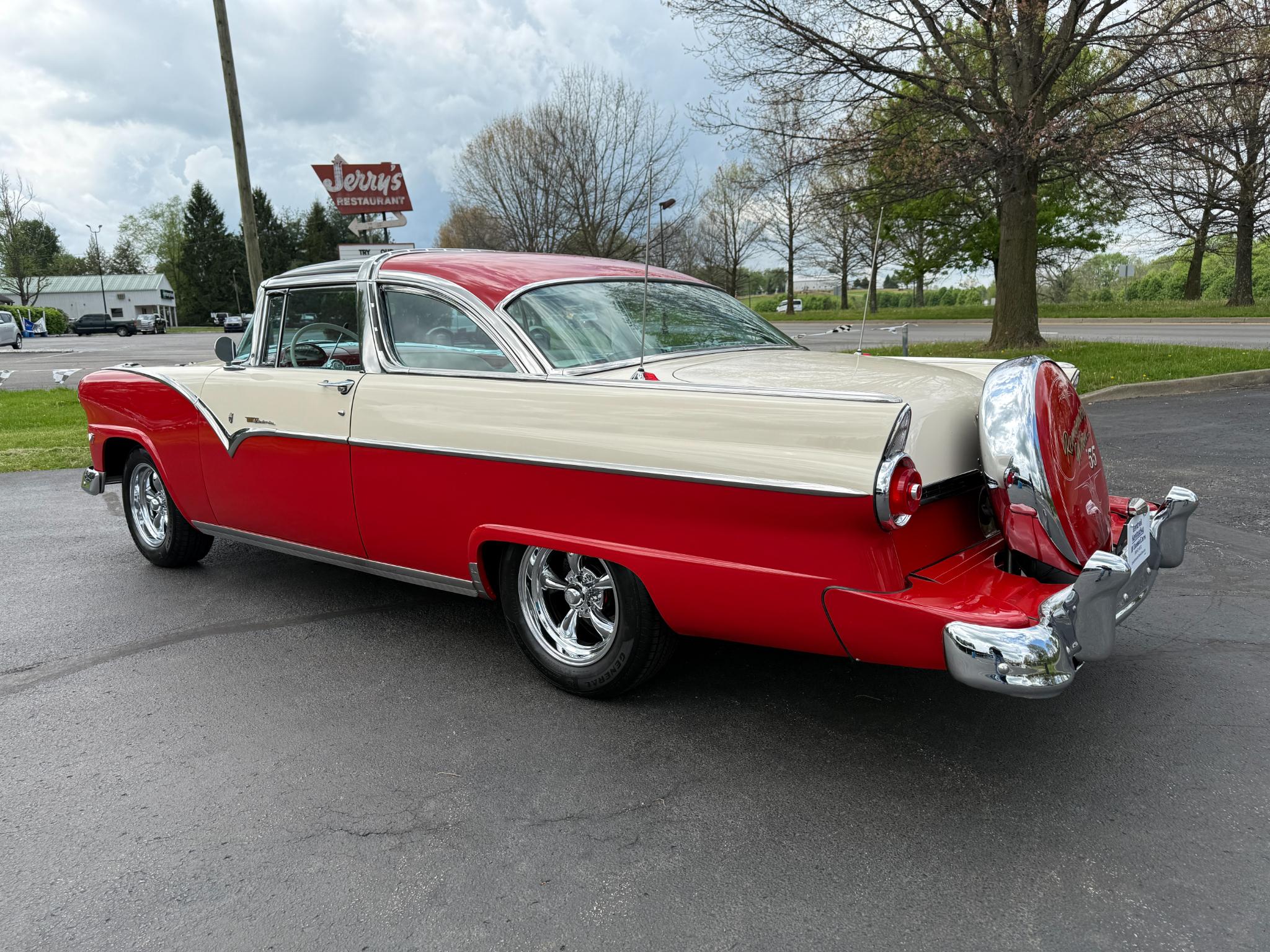 Ford Crown Victoria  1956