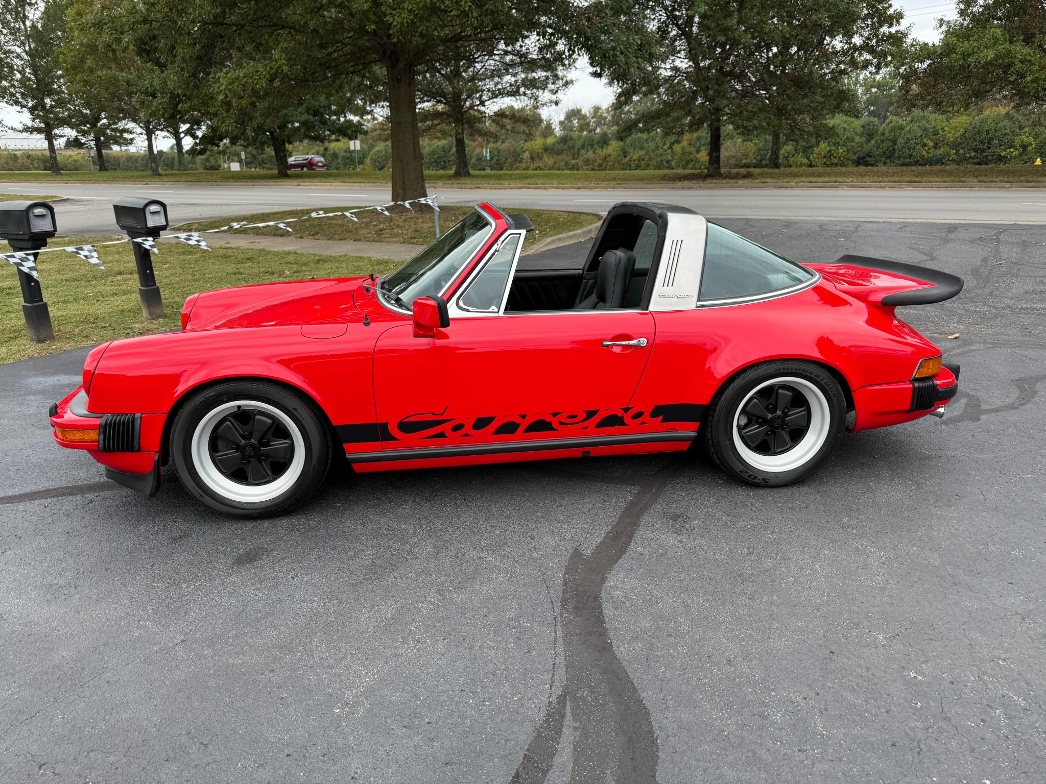 Porsche 911 Carrera  1976