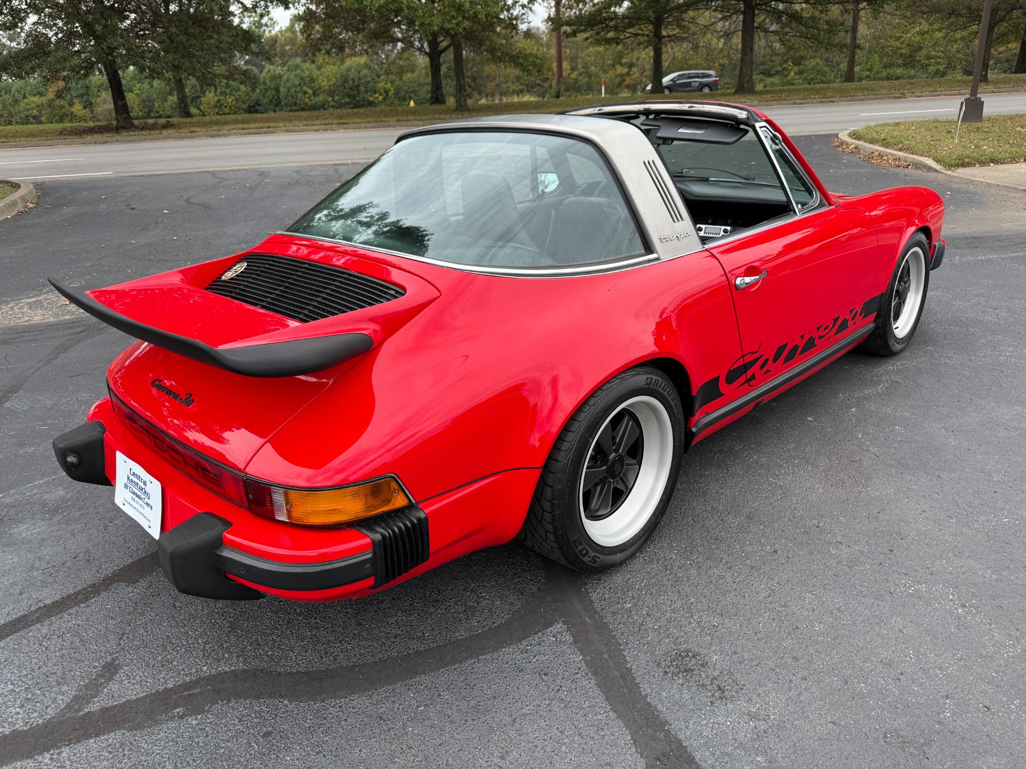 Porsche 911 Carrera  1976