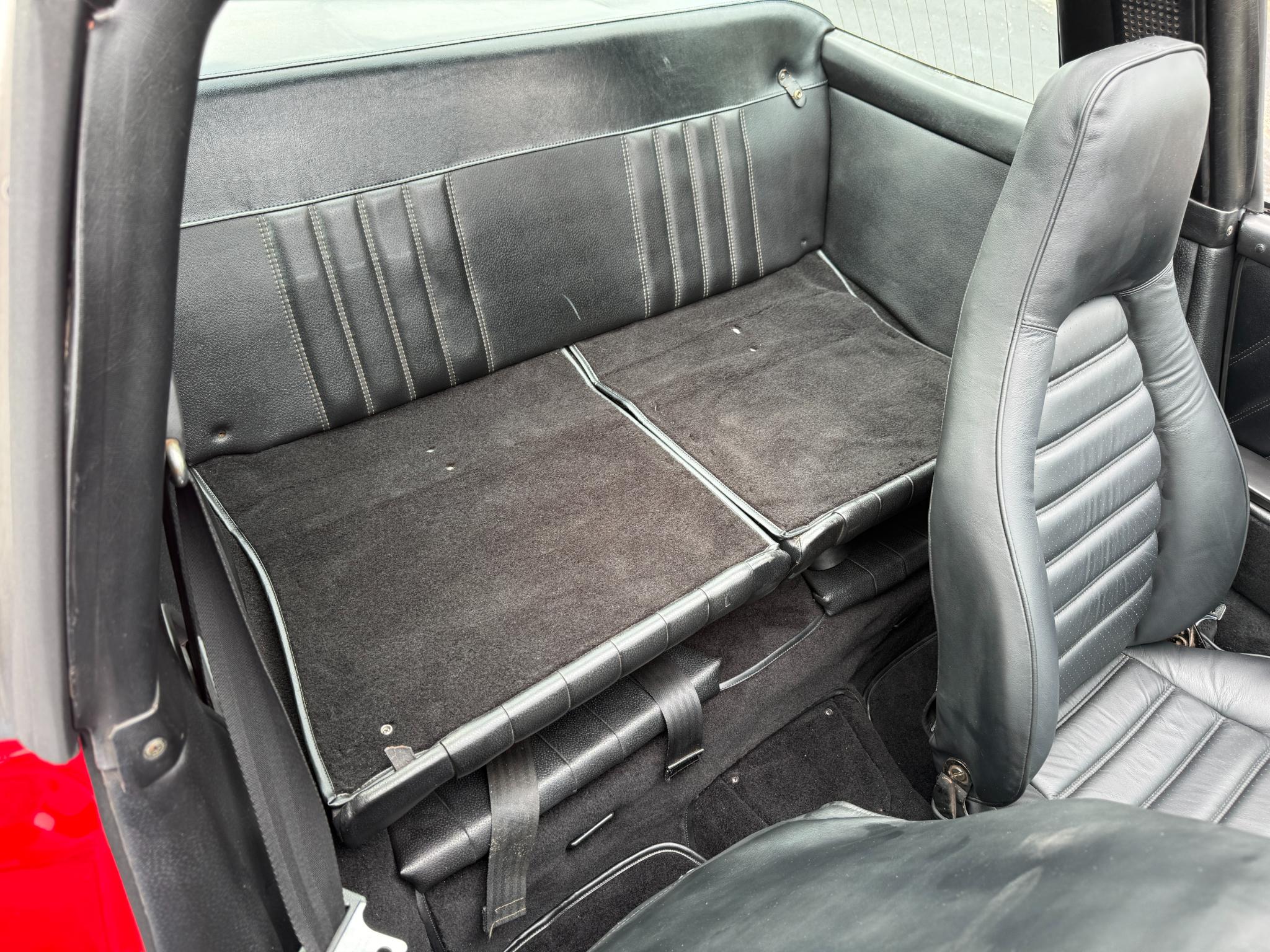 Porsche 911 Carrera  1976