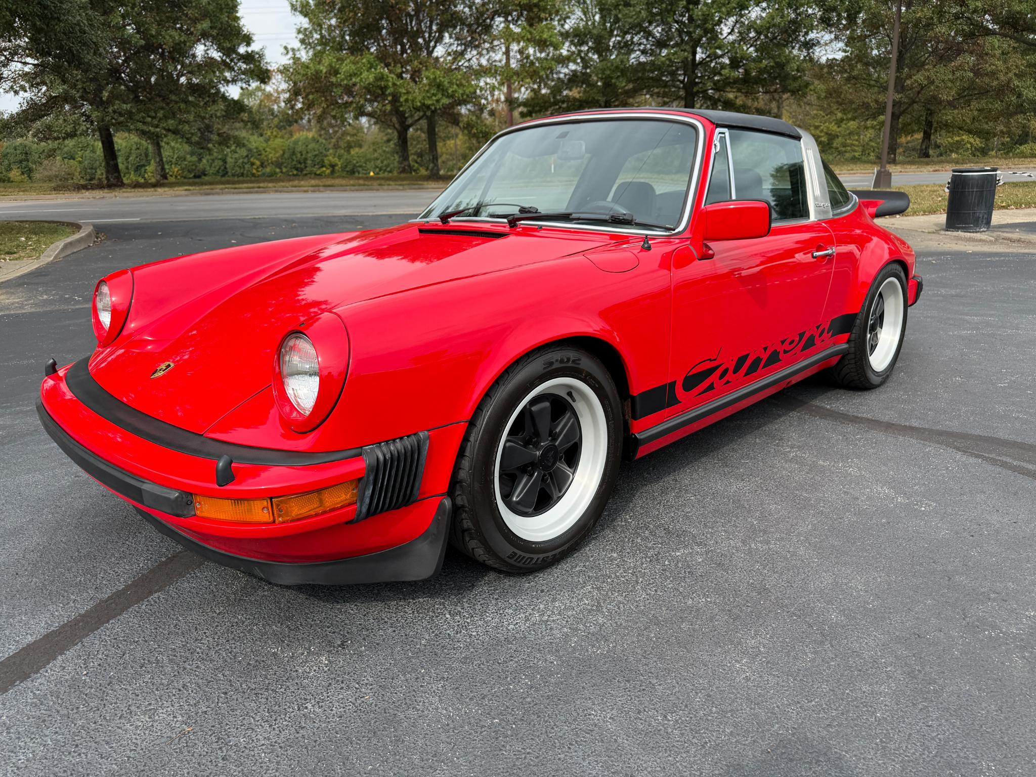 Porsche 911 Carrera  1976