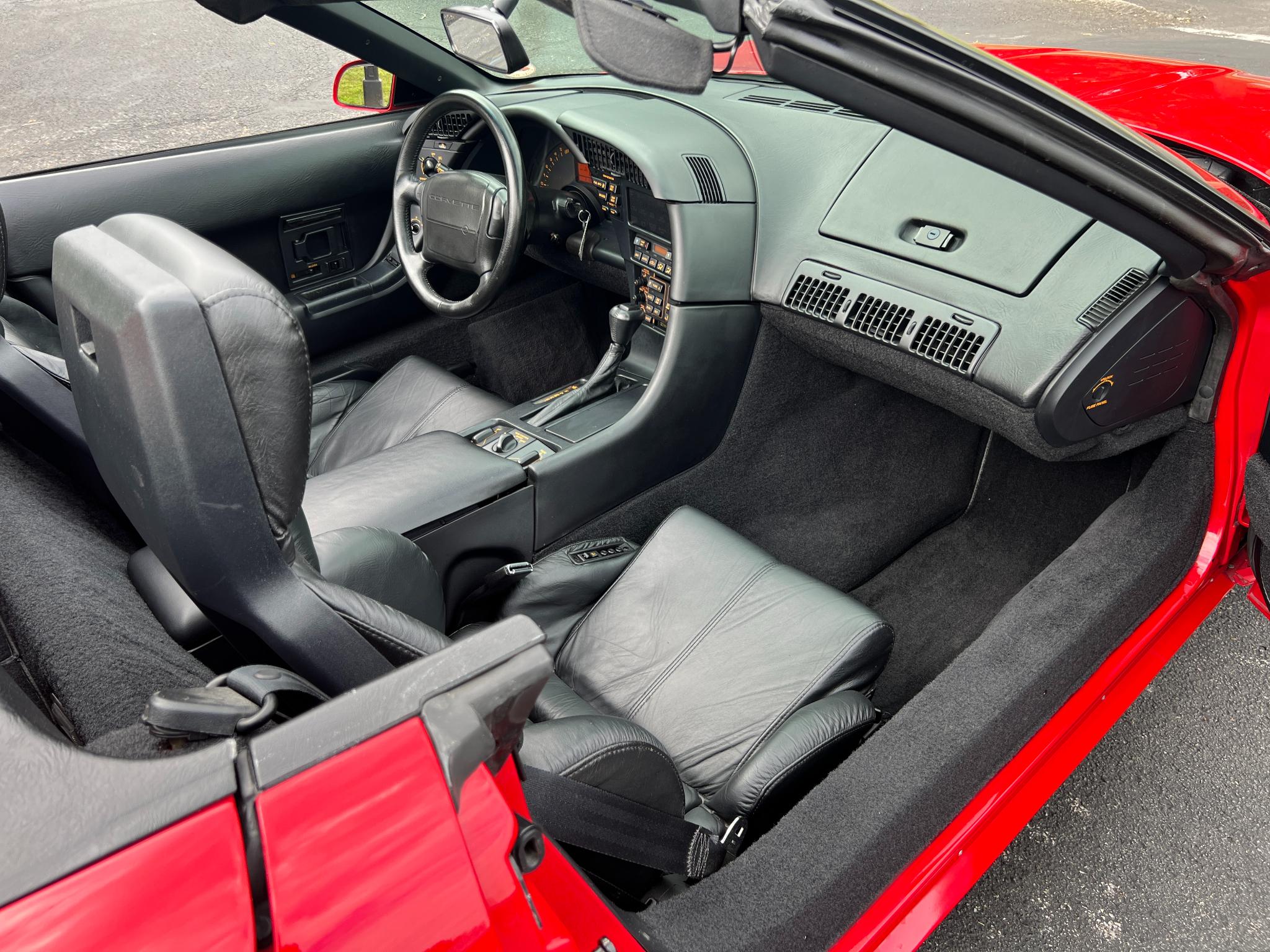 Chevrolet Corvette Convertible 1992