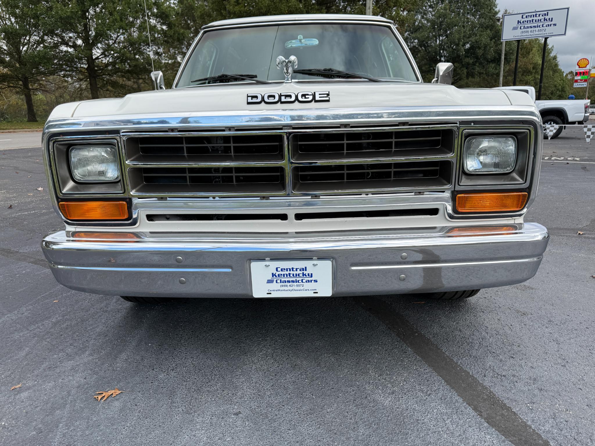 Dodge Ram Charger  1987