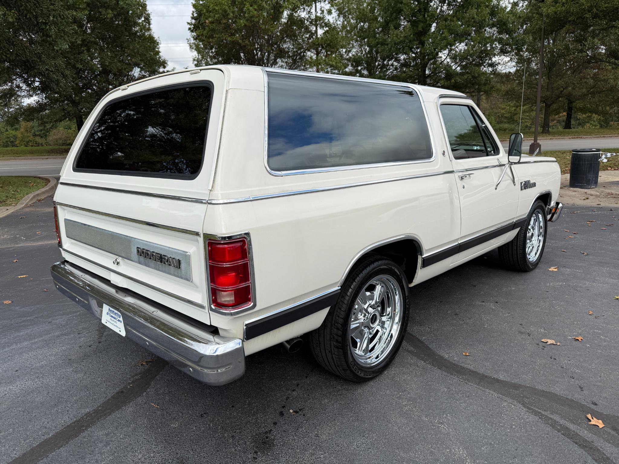 Dodge Ram Charger  1987