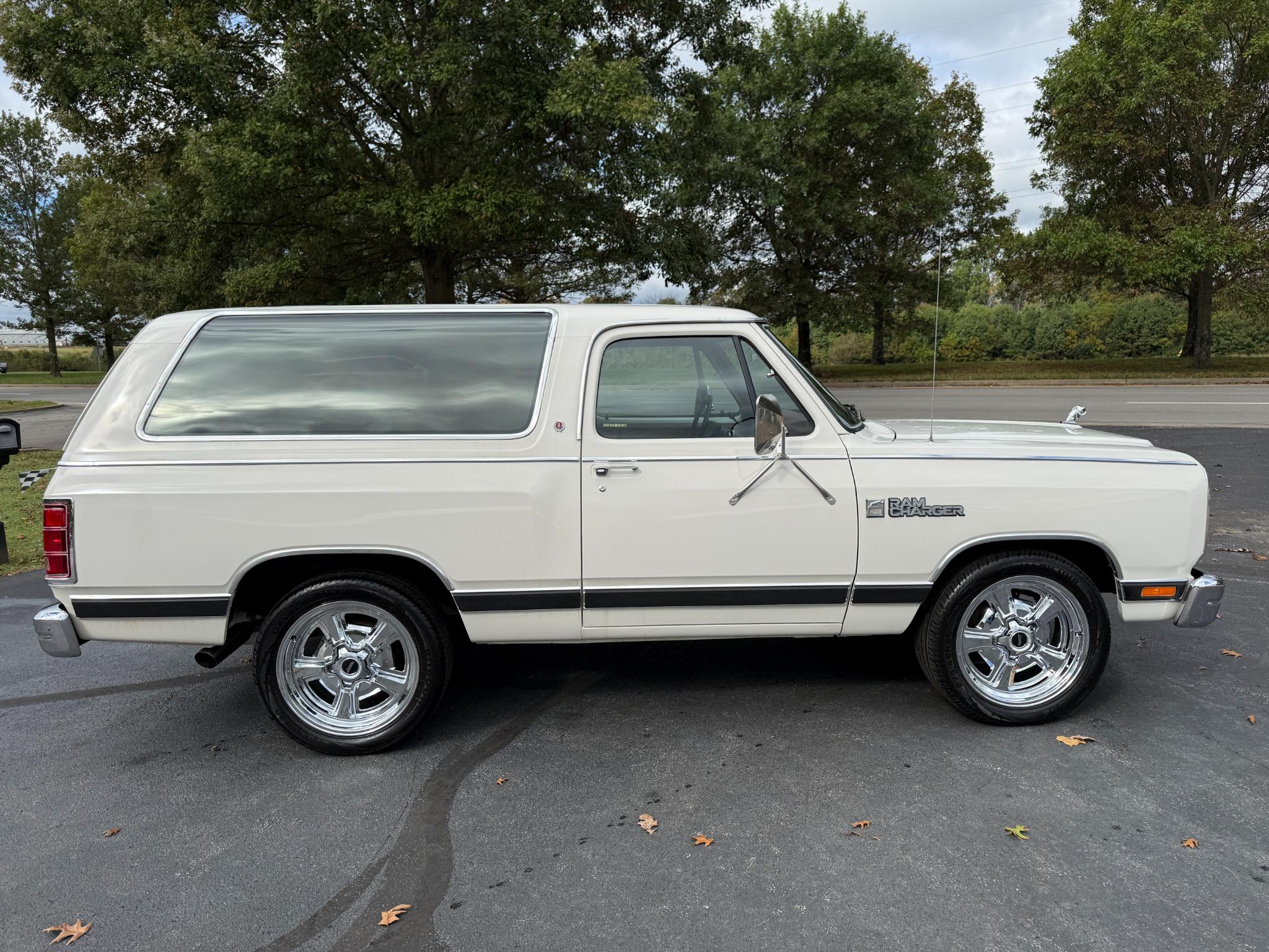 Dodge Ram Charger  1987