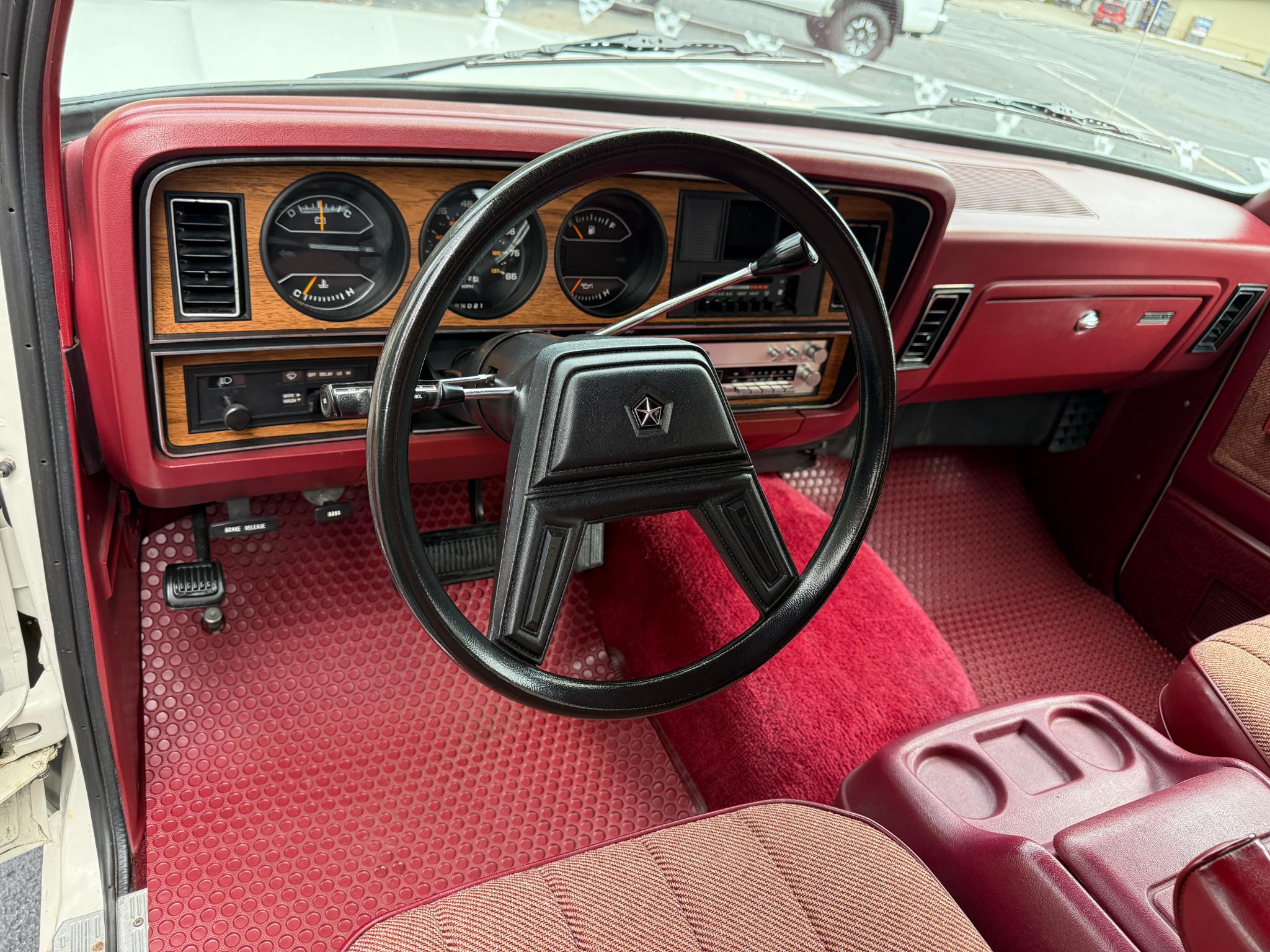 Dodge Ram Charger  1987