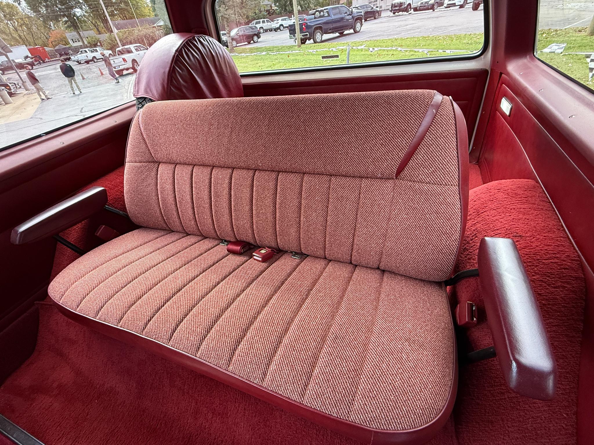 Dodge Ram Charger  1987