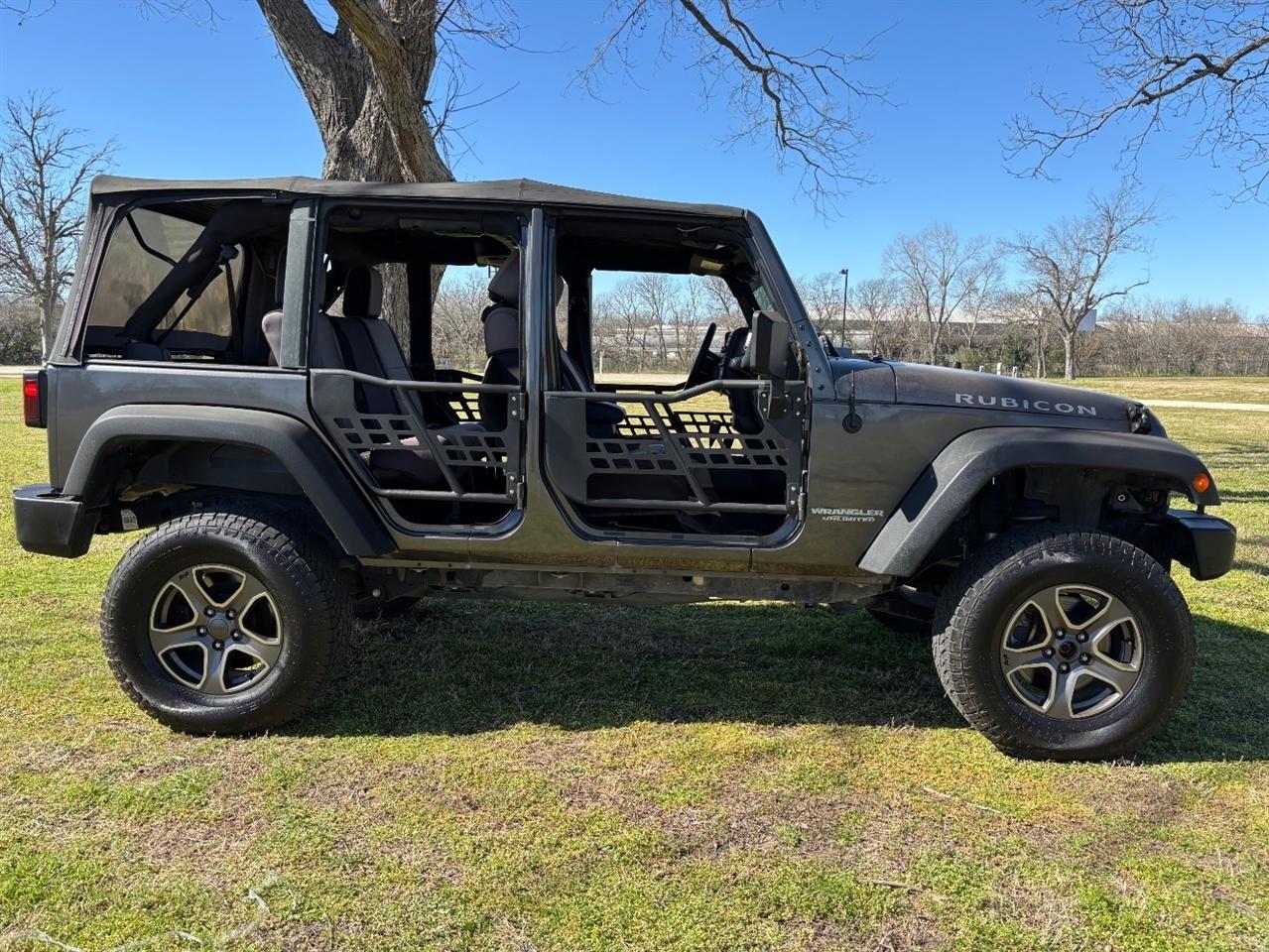 Jeep Wrangler Unlimited Rubicon 4WD 2014