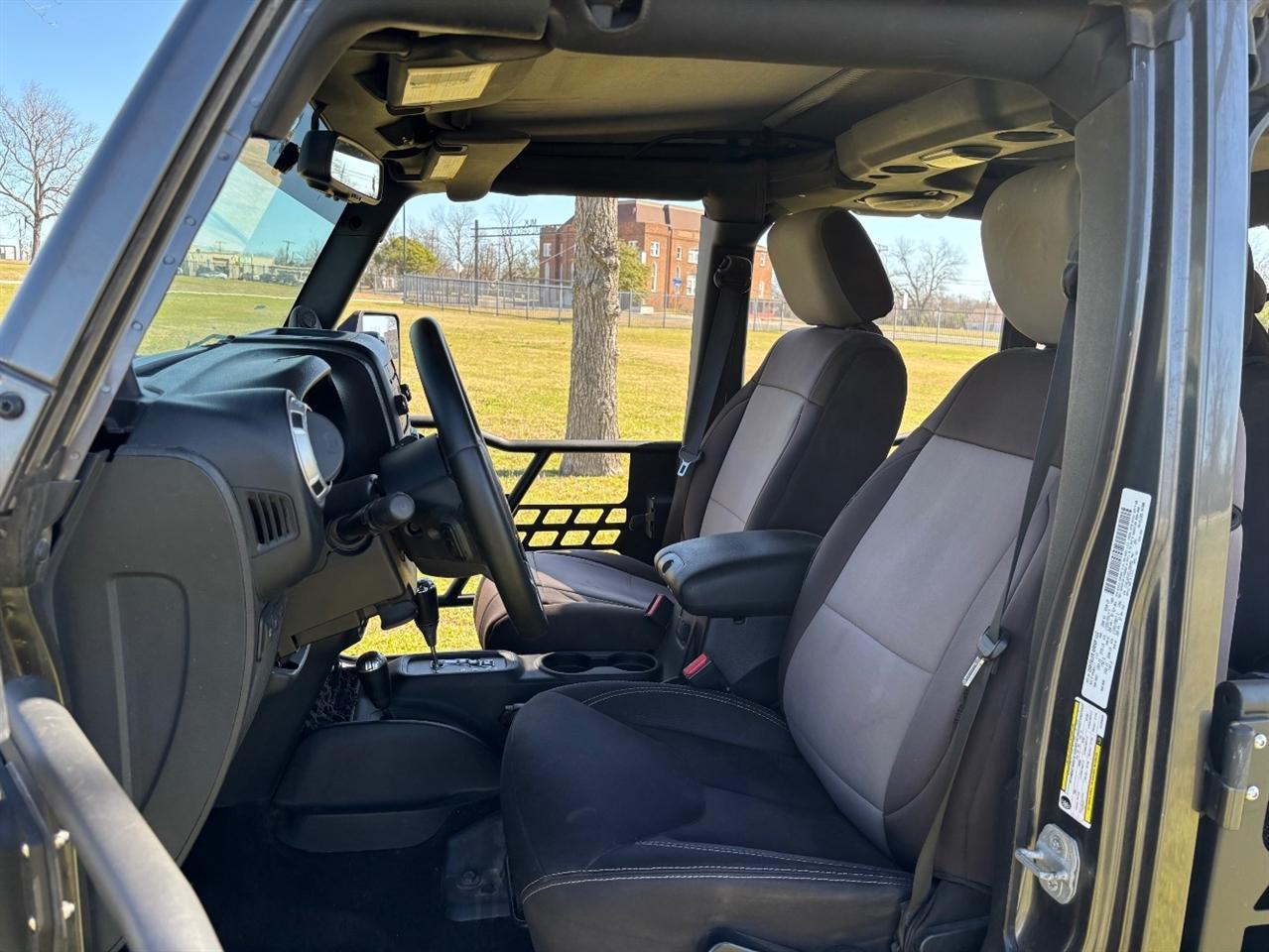 Jeep Wrangler Unlimited Rubicon 4WD 2014