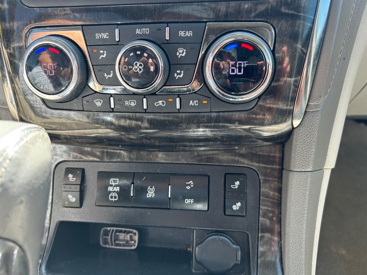 Buick Enclave Leather FWD 2014