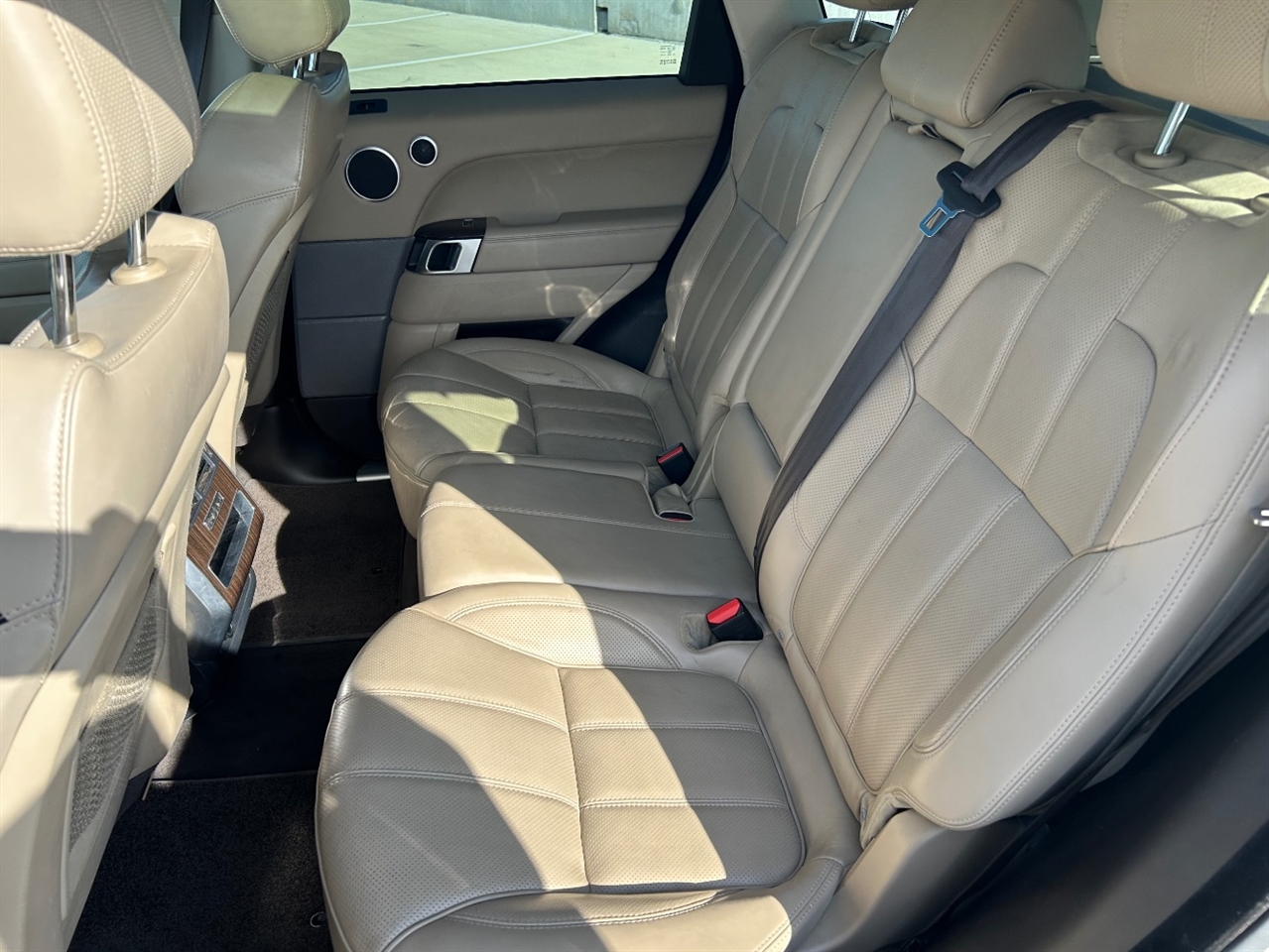 Land Rover Range Rover Sport 3.0L V6 Supercharged SE 2014 Land Rover Range Rover Sport 3.0L V6 Supercharged SE 2014