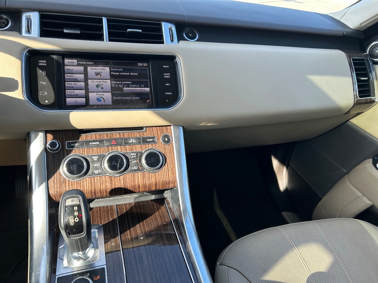 Land Rover Range Rover Sport 3.0L V6 Supercharged SE 2014 Land Rover Range Rover Sport 3.0L V6 Supercharged SE 2014