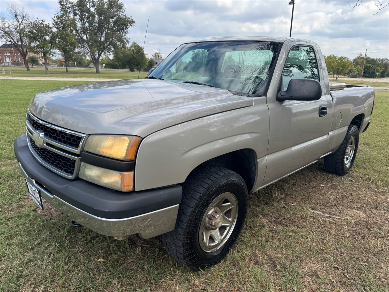 2006 Chevrolet Silverado 1500 Work Truck 4WD