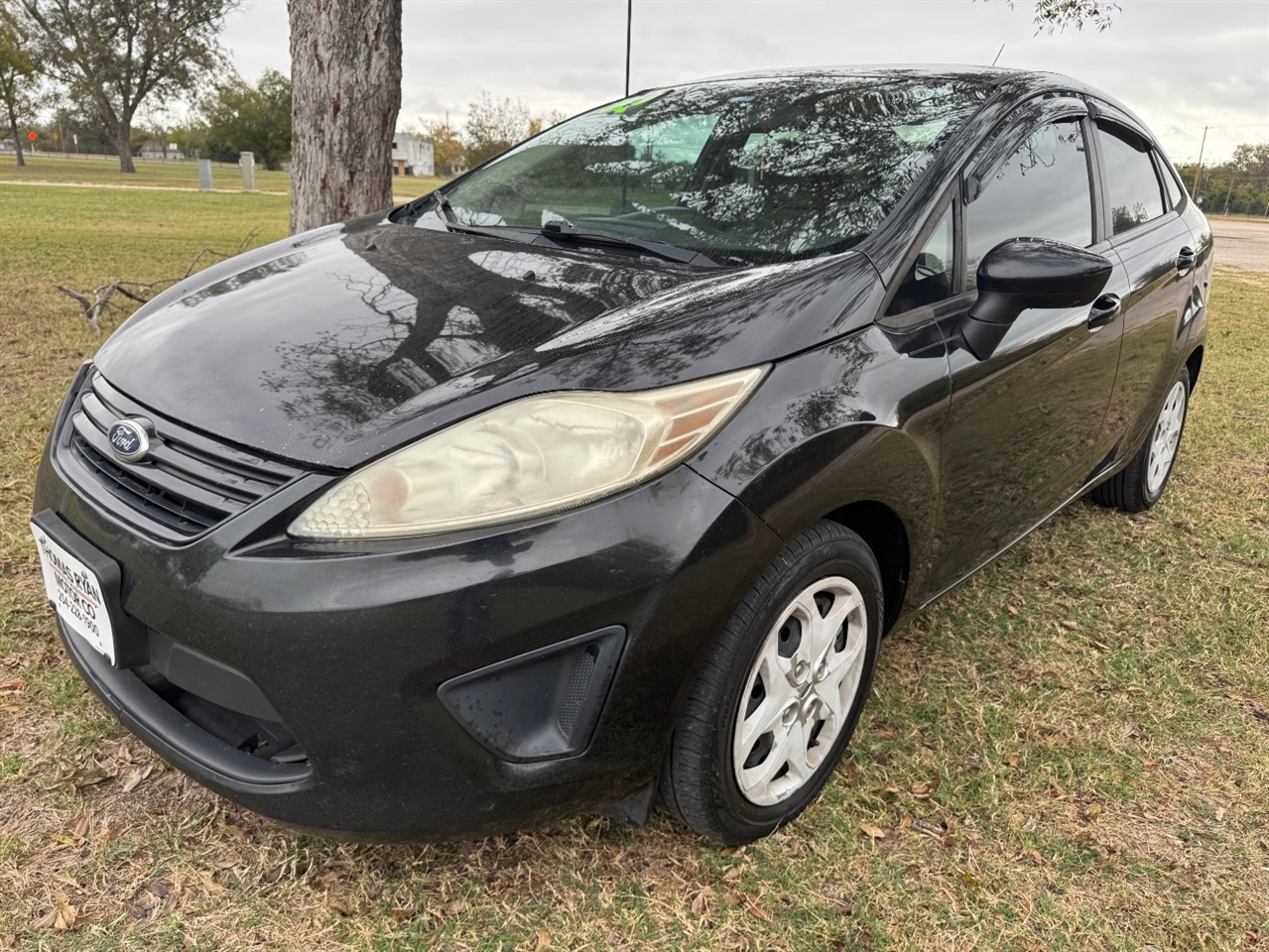 2013 Ford Fiesta S Sedan