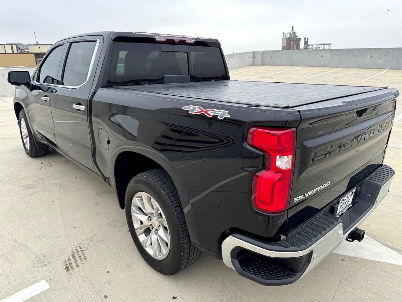 Chevrolet Silverado 1500 LTZ Crew Cab 4WD 2020