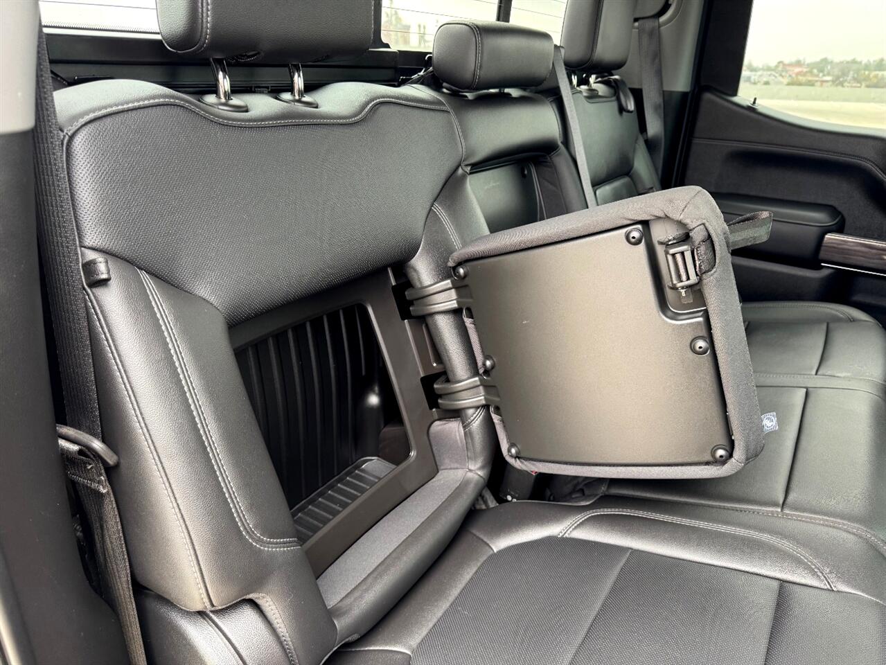 Chevrolet Silverado 1500 LTZ Crew Cab 4WD 2020