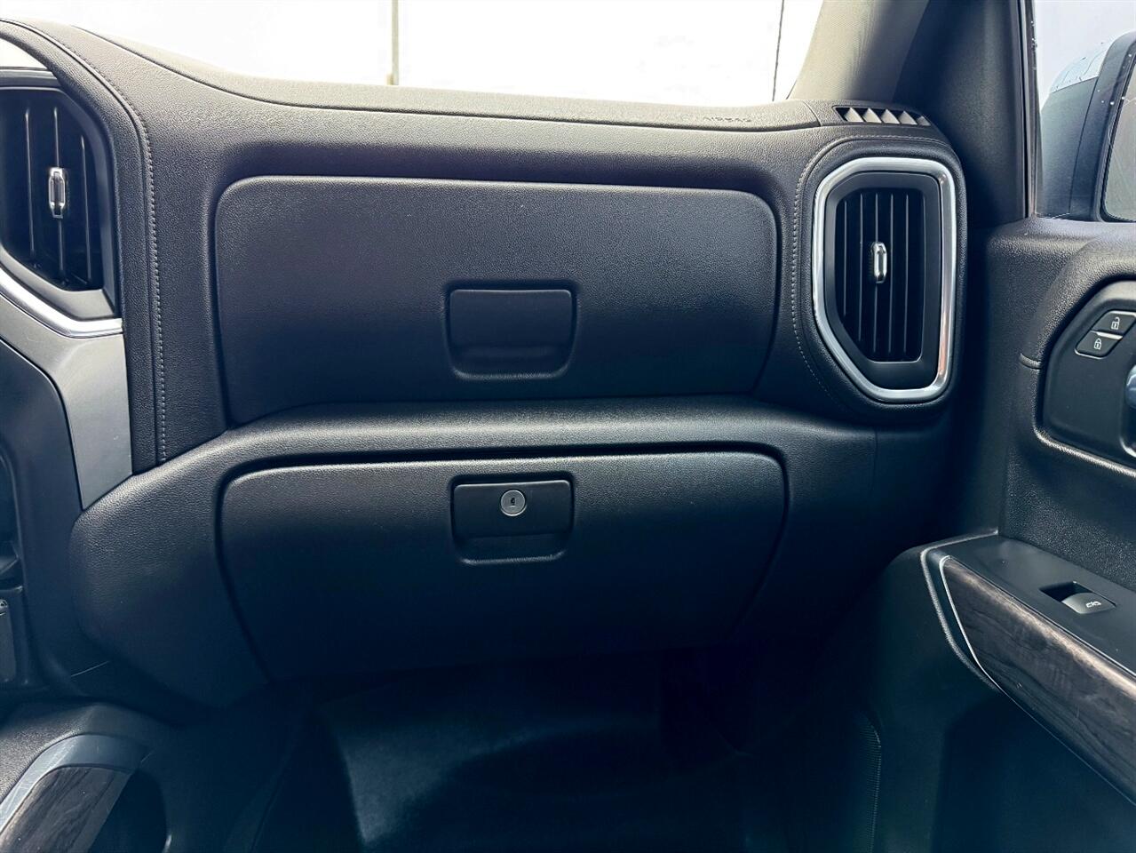 Chevrolet Silverado 1500 LTZ Crew Cab 4WD 2020