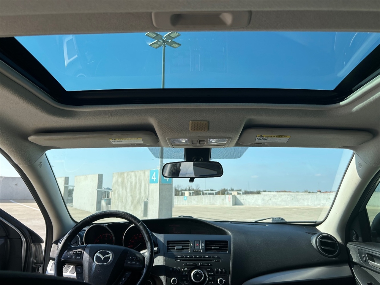 Mazda MAZDA3 s Sport 5-Door 2011