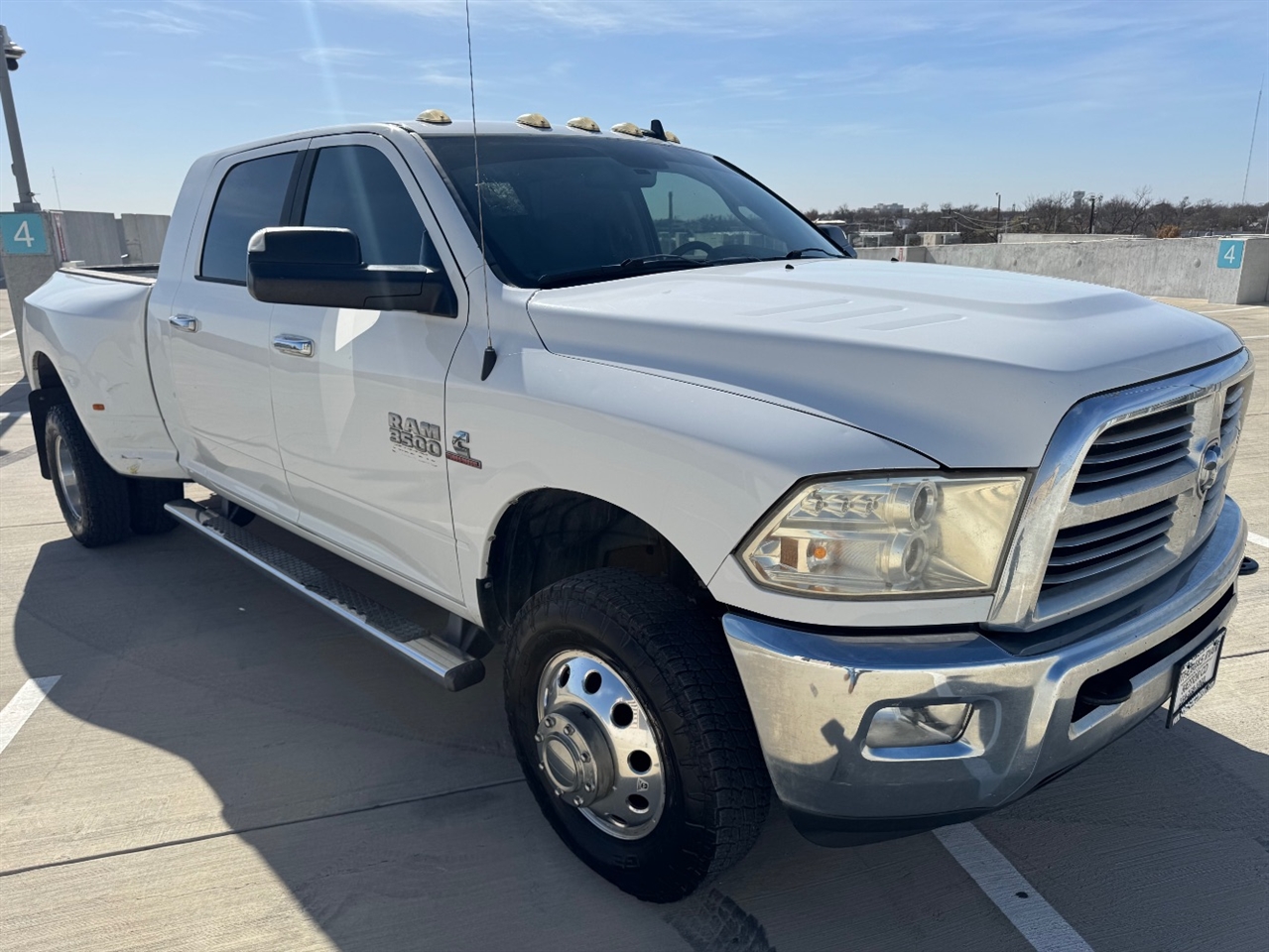 2014 RAM Ram 3500 Pickup SLT's photo